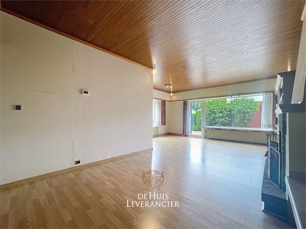 Een huis met potentieel in een buurt met toekomst ! foto 4