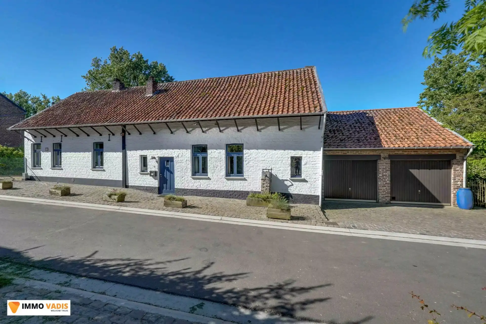 Wonen in alle rust: Uniek landhuis omringd door natuur foto 2