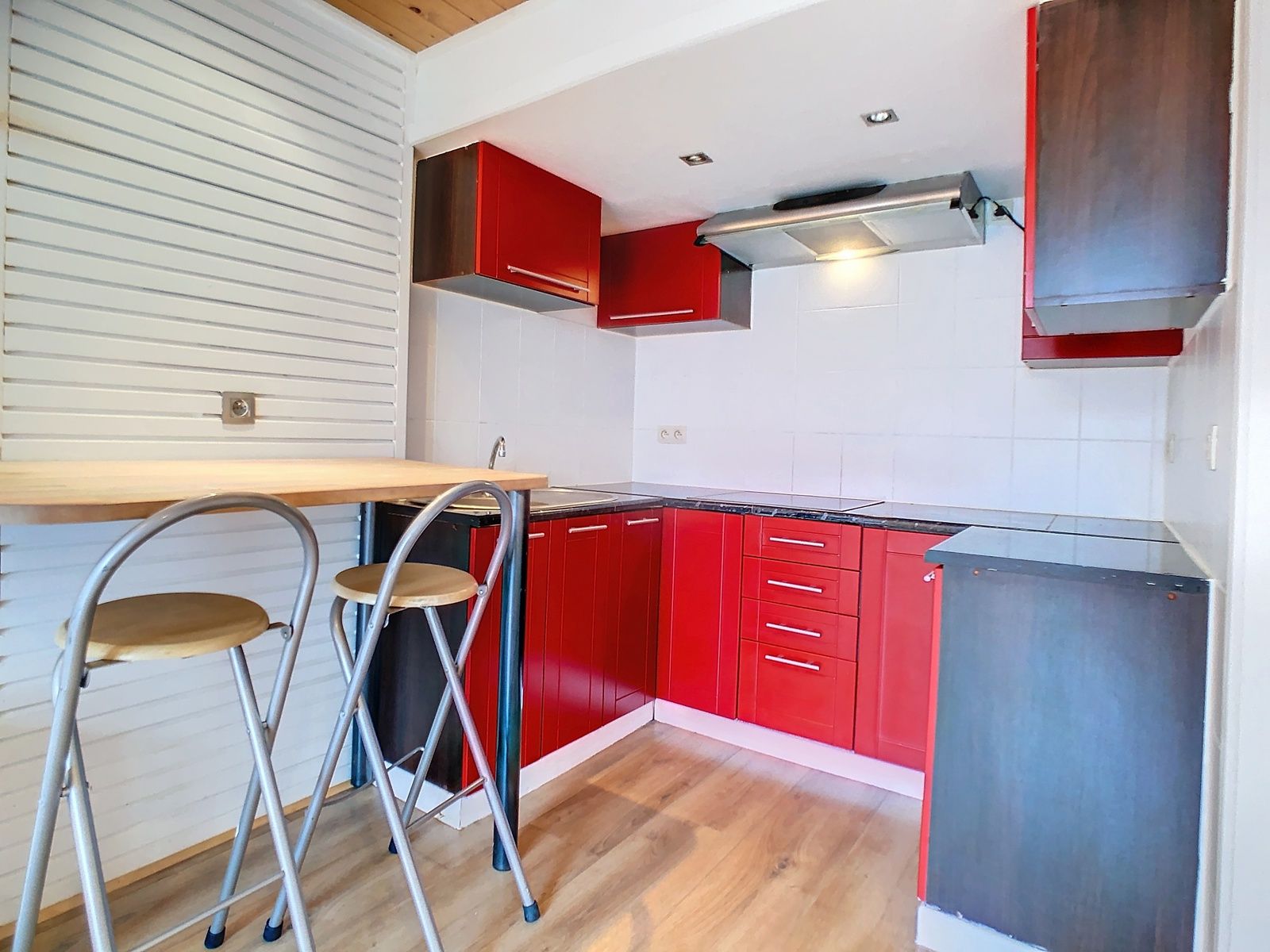 Huis en app. met 2 huisnrs., toonzaal, garage in centrum   foto 10
