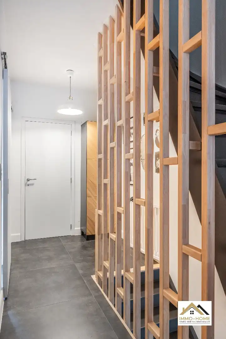 Ruime instapklare woning op toplocatie te Sint-Amandsberg  foto 17