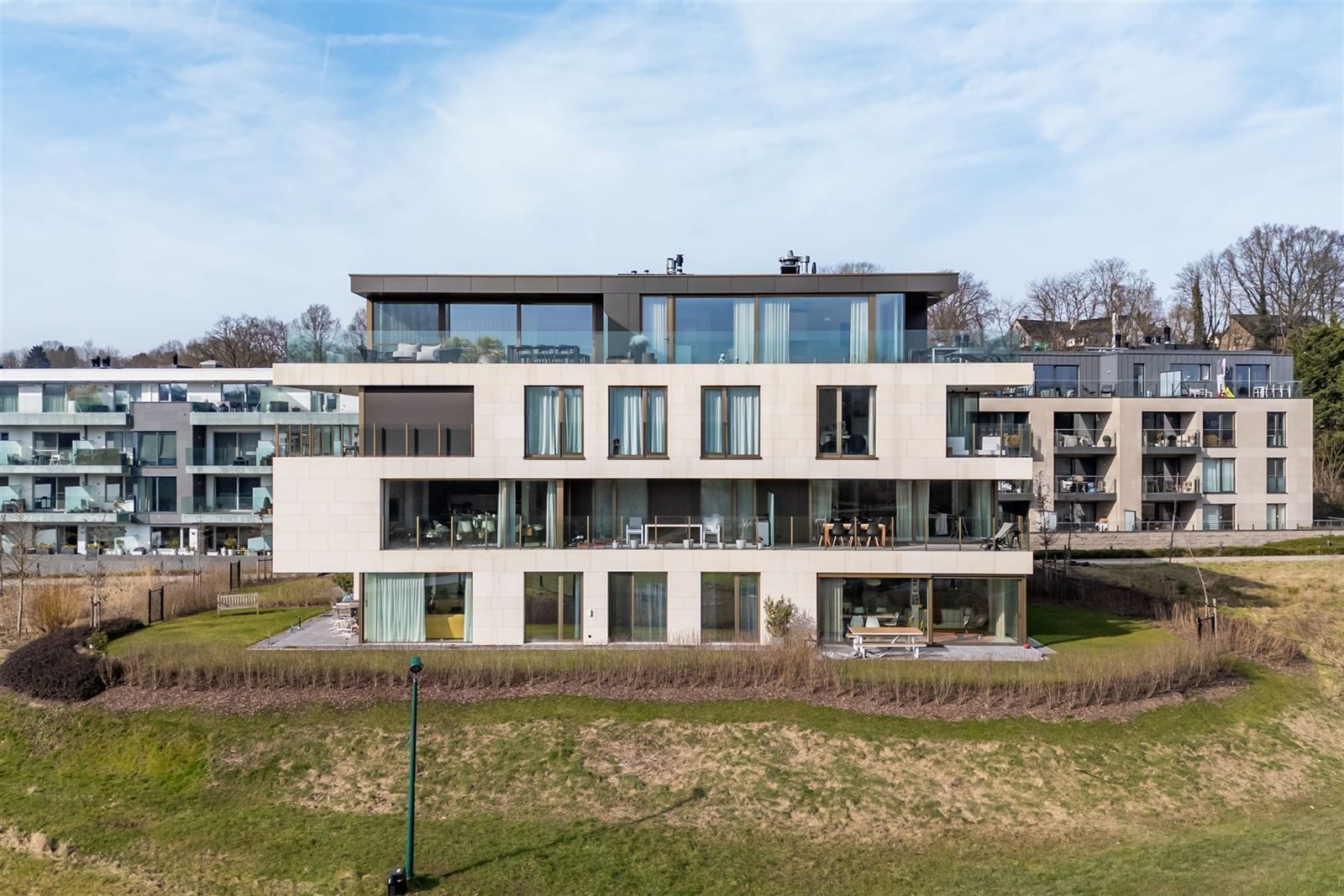 Prachtig penthouse met geweldig uitzicht foto 2