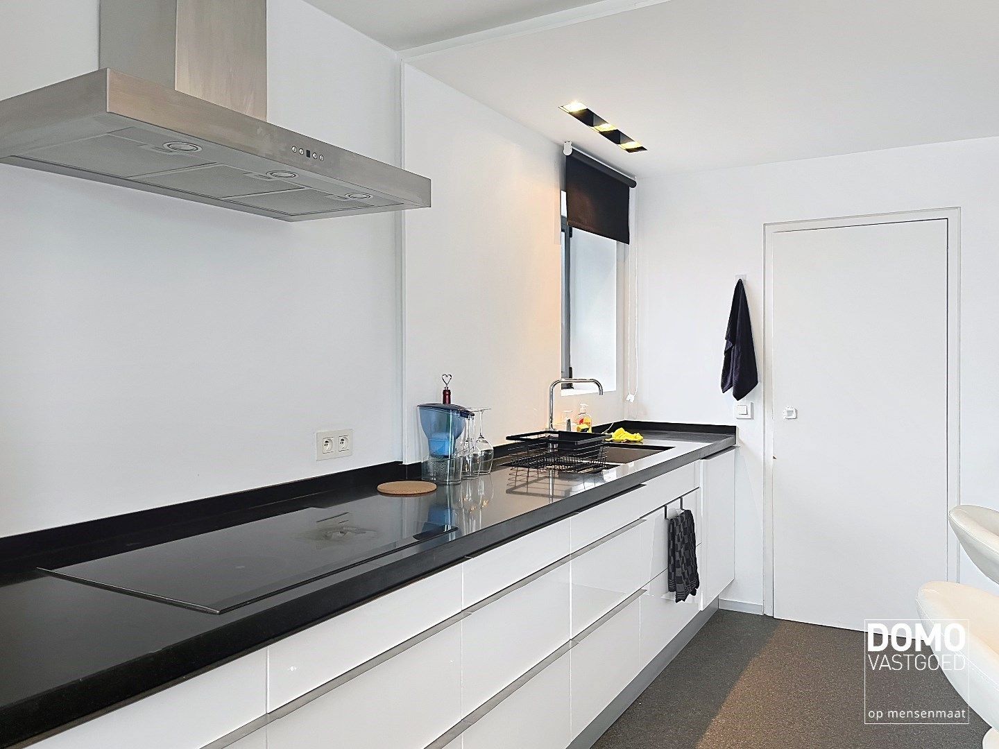 COMFORTABEL, ENERGIEZUINIG APPARTEMENT MET GARAGE TE HASSELT, VLAKBIJ E314 foto 6