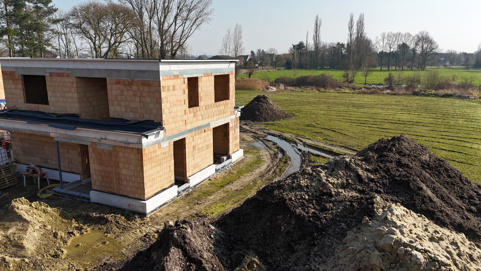 Rustig gelegen nieuwbouwwoning met 3 slaapkamers en prachtig zicht op de velden te Gistel  foto 2