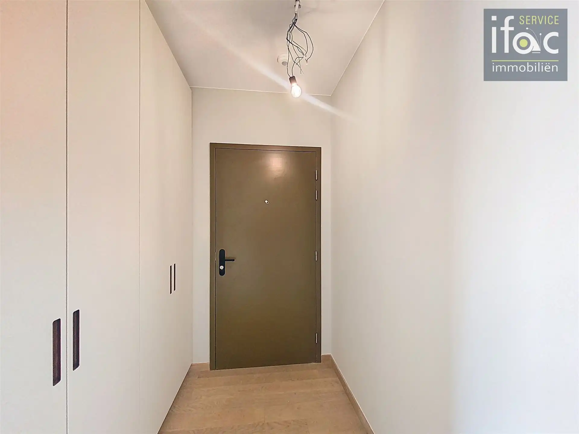 Luxe appartement met ruim terras en 2 autostaanplaatsen op de prestigieuze Panquin site naast het Park van Tervuren foto 18