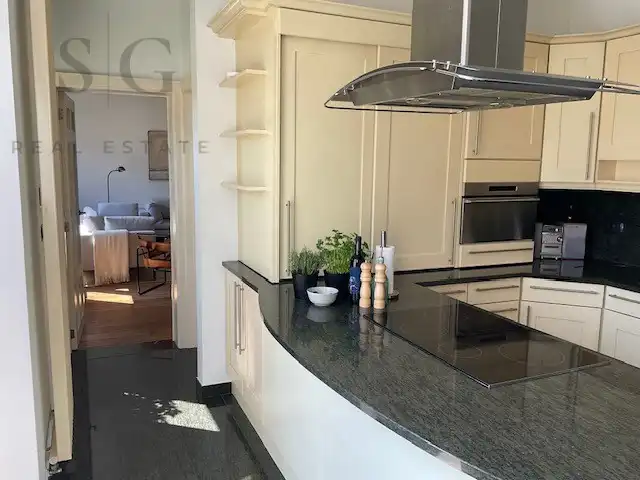 Interbellum villa in Bree centrum foto 18