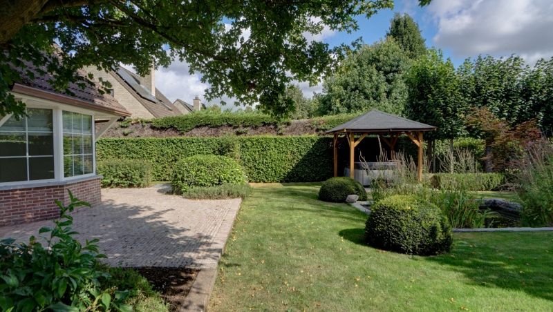 Landhuis van 172m² op 6 are 30 ca met zeer mooie tuin foto 19