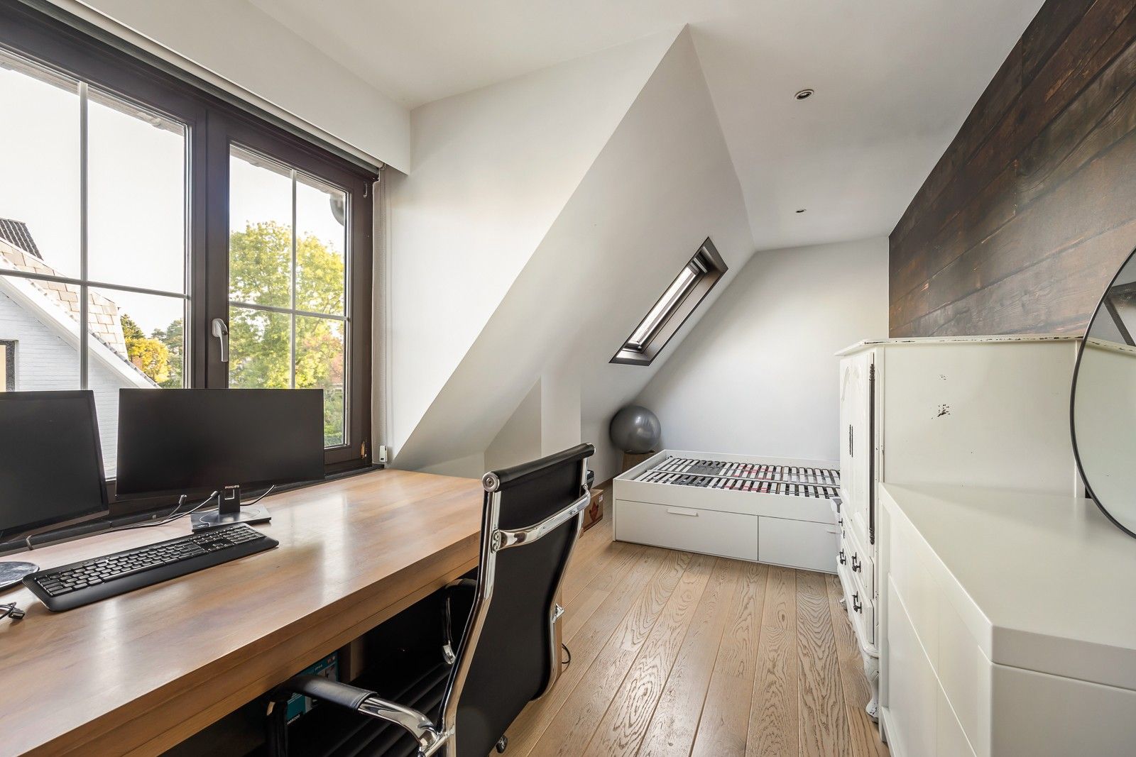 Charmewoning in geliefde straat in Brasschaat foto 10