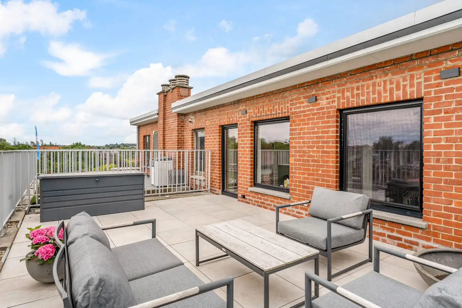 Penthouse-flat met twee fantastische zonneterrassen foto 3