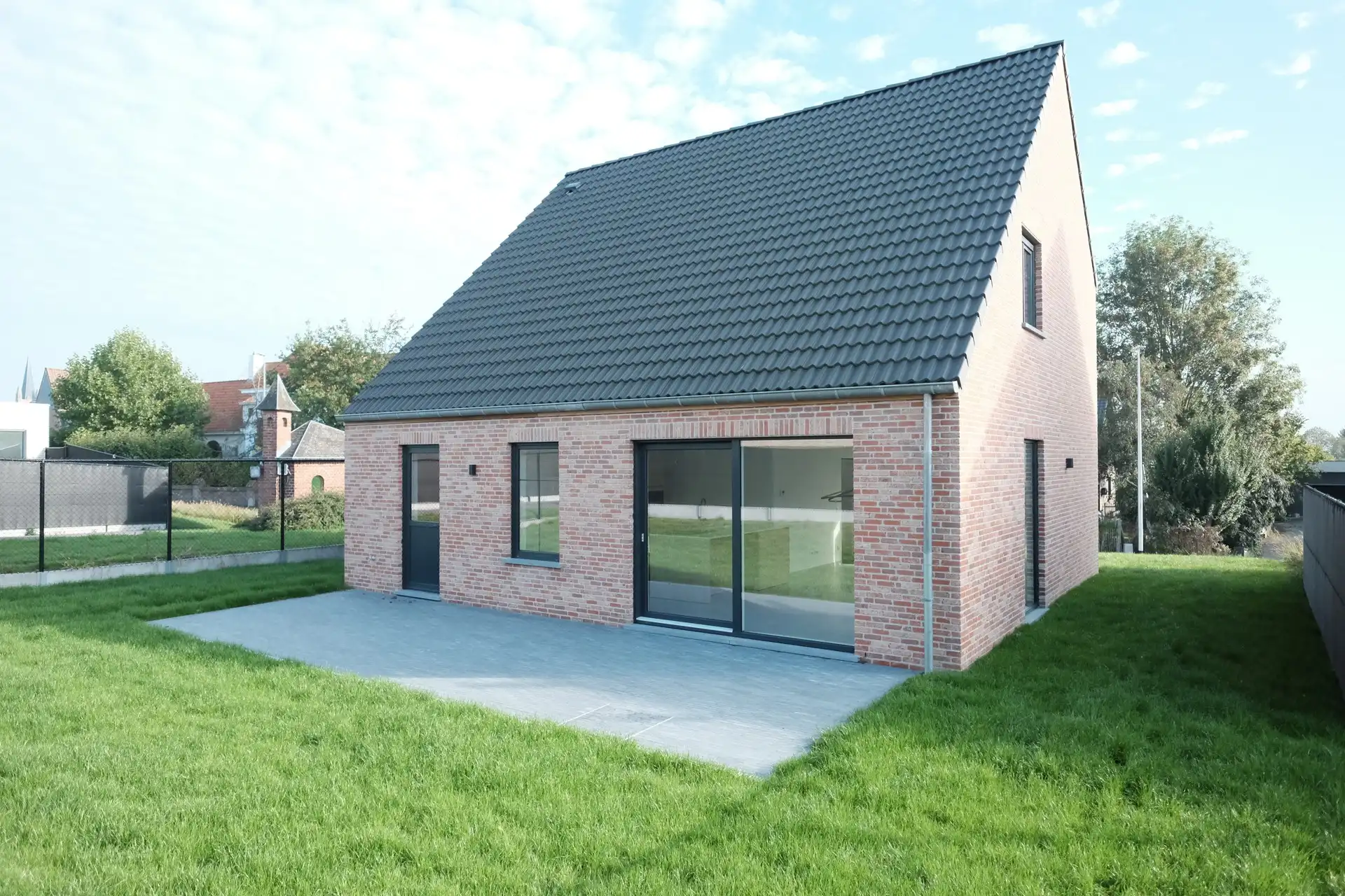 Prachtige alleenstaande nieuwbouwwoning in Hooglede foto 3