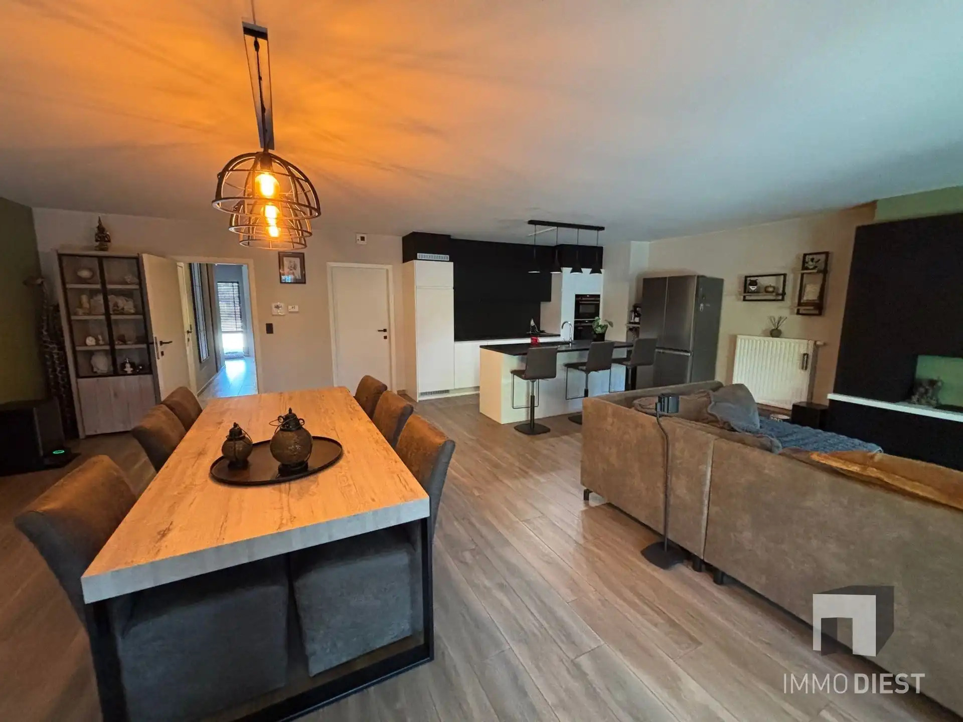 Ruim gelijkvloers appartement met open leefruimte en zonnige tuin foto 27