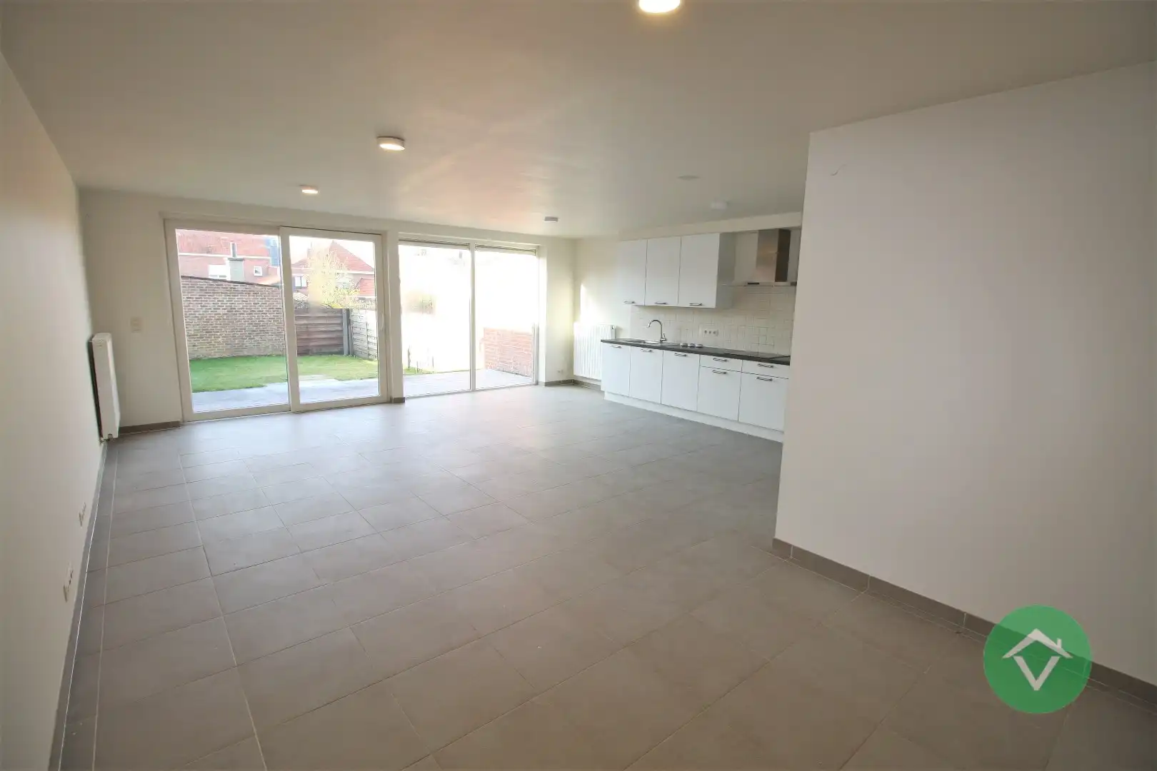 Woning met 3 slaapkamers en tuin te Torhout foto 4