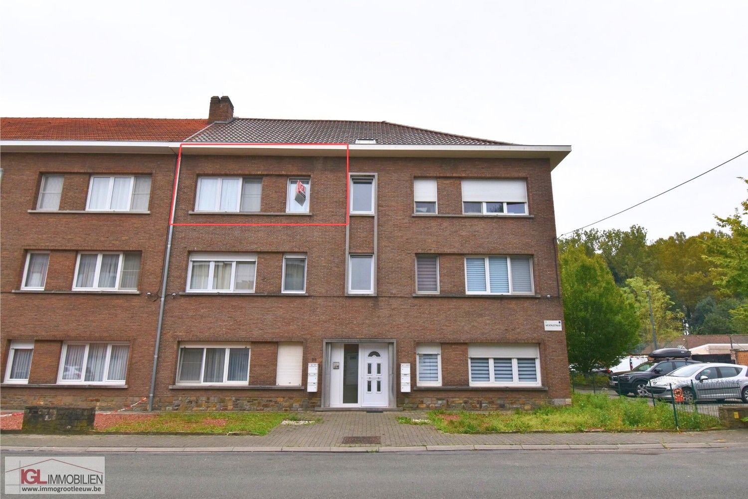 Gerenoveerd appartement met 2 kamers & garage nabij het centrum van Ruisbroek foto 14