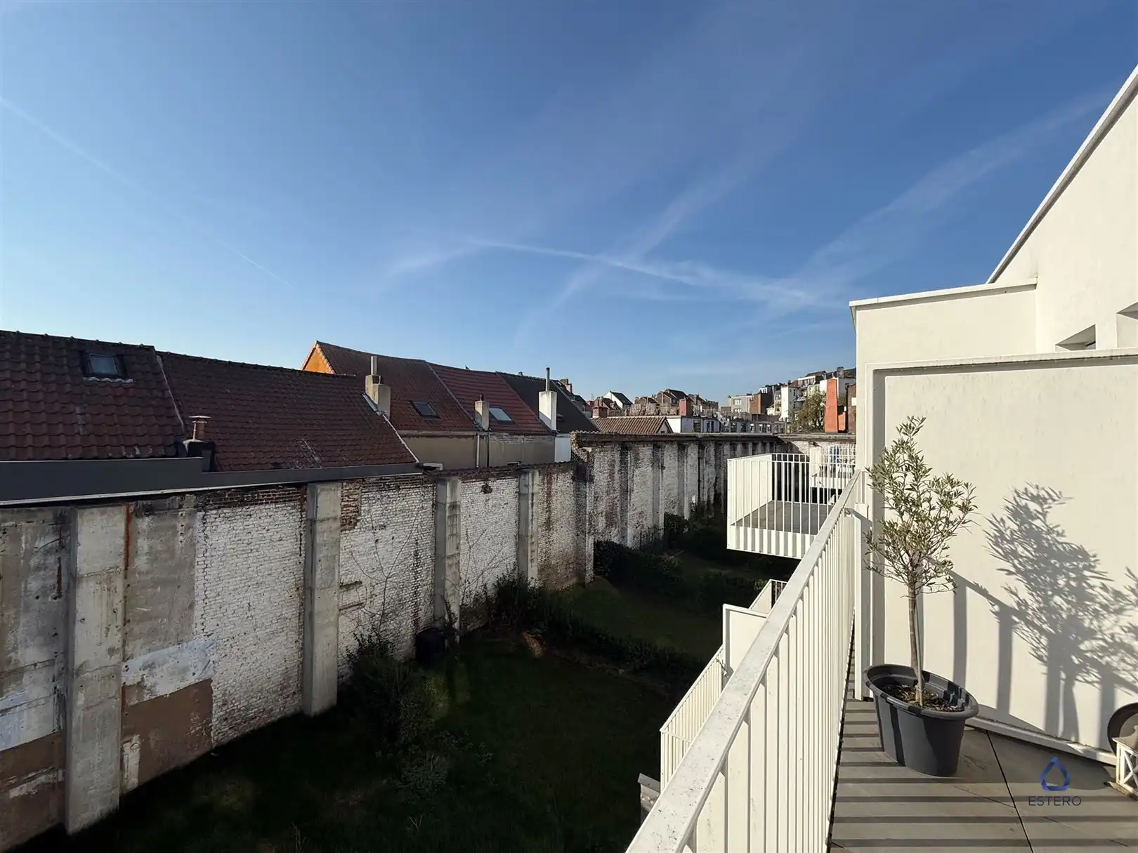 Modern 2-slaapkamerappartement met dubbel terras te Laken foto 13