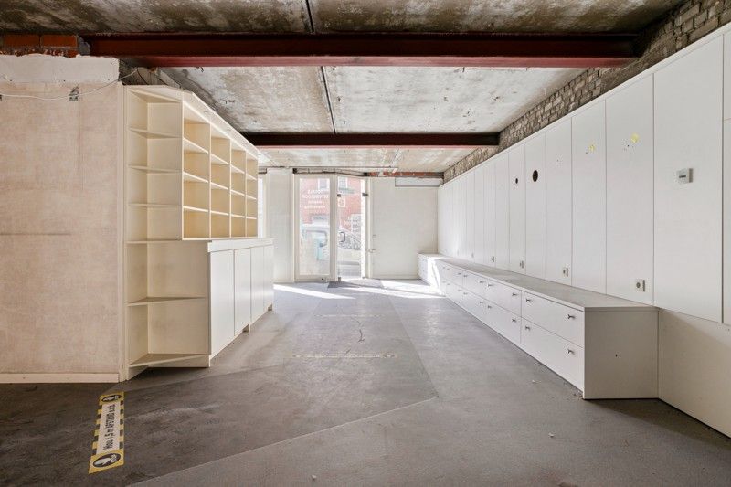 Ruime eigendom met tal van mogelijkheden TE KOOP nabij het centrum van DESSELGEM! foto 6