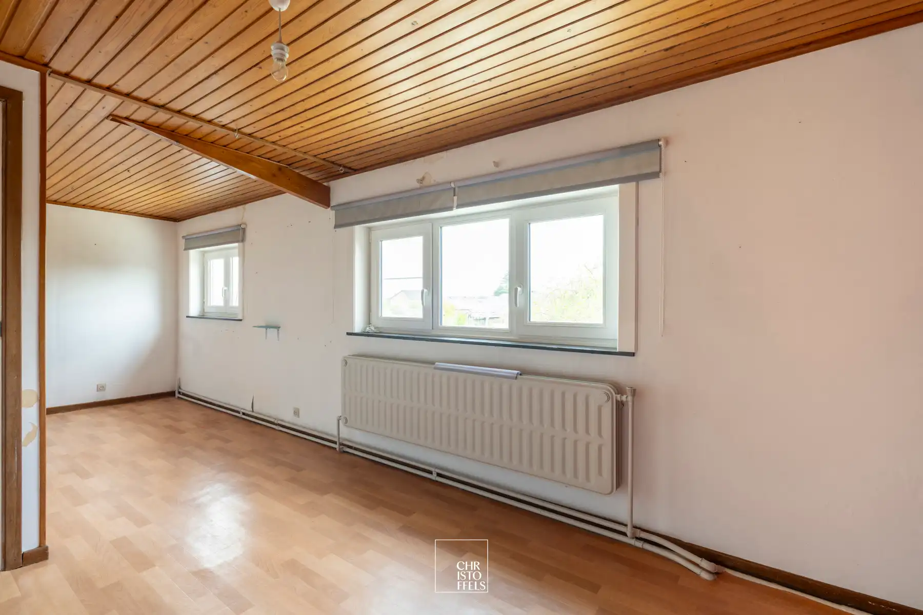 Te renoveren woning (199m²) in een rustige woonomgeving te Lanaken! foto 21
