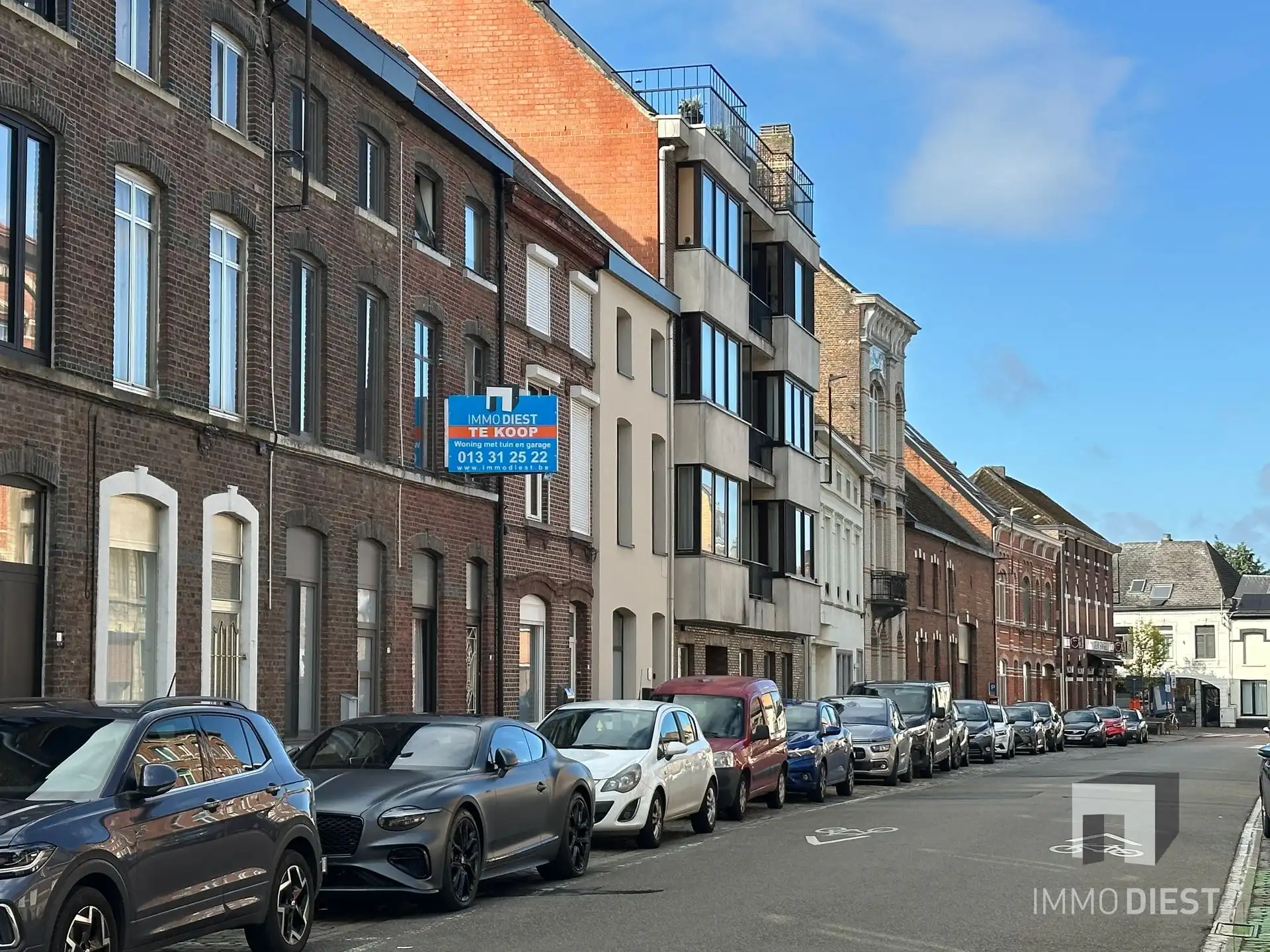 Energiezuinige woning met 3 slaapkamers, ingerichte zolder (4de kamer), zonnige stadstuin en garage in het centrum van Diest. foto 33