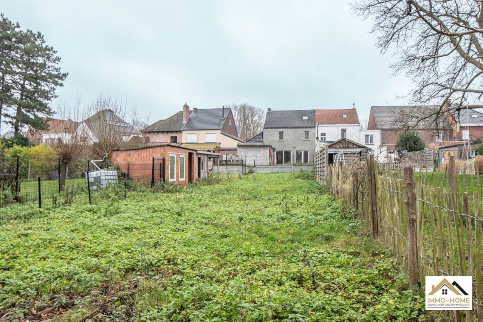 Instapklare ruime woning met tuin foto 21