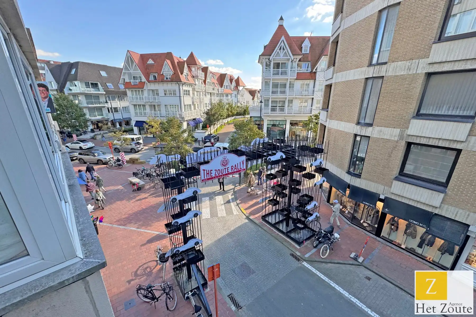 Gezellig appartement op enkele passen van Zeedijk-Het Zoute foto {{pictureIndex}}