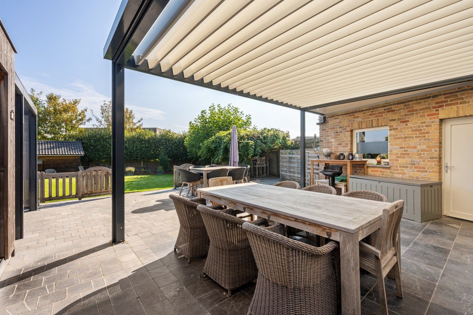 Instapklare halfopen woning met 3 slaapkamers, garage, tuin en mancave in Mesen foto 20