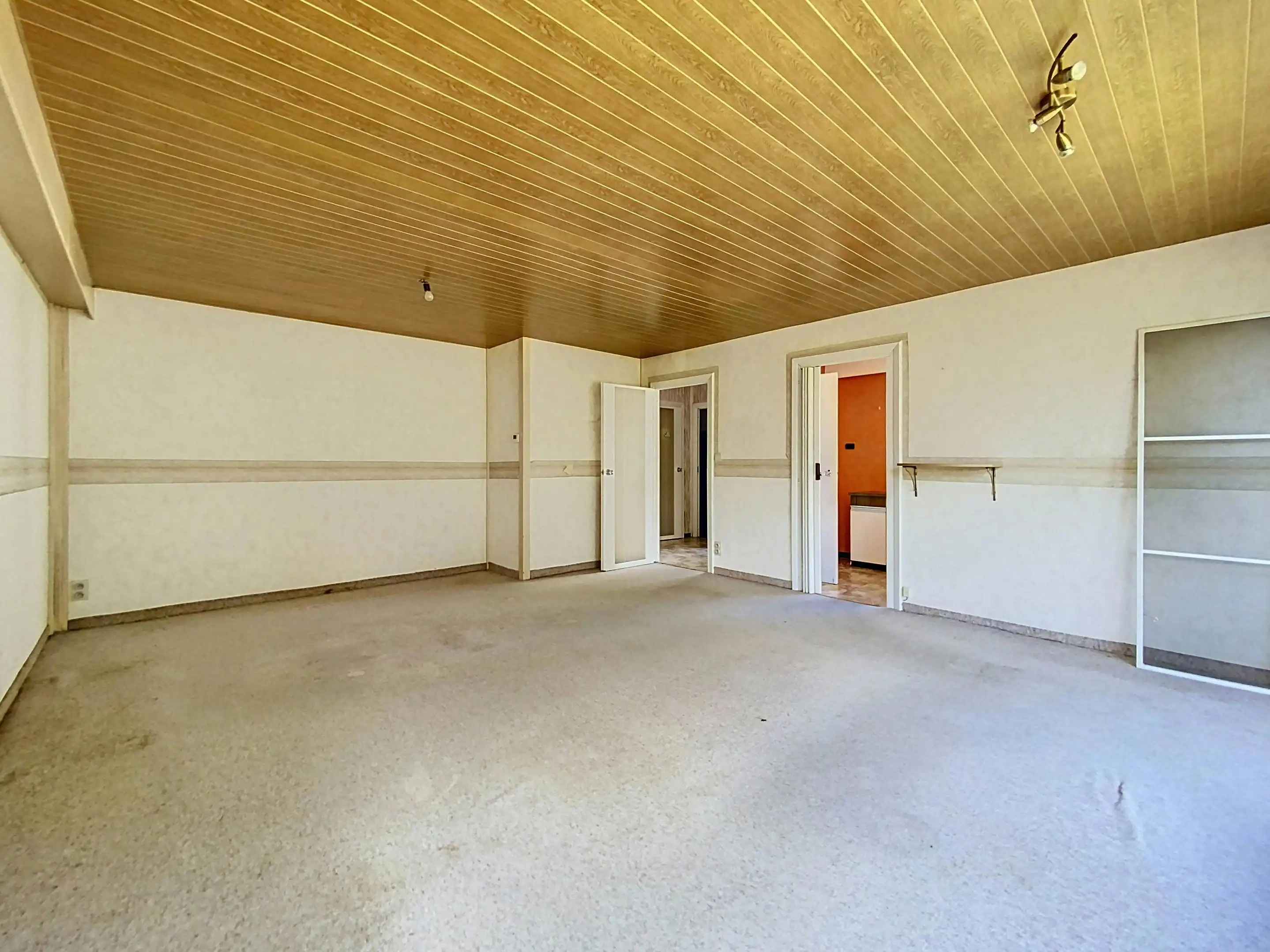 Te renoveren huis met 3 slaapkamers te koop in Heist foto 5