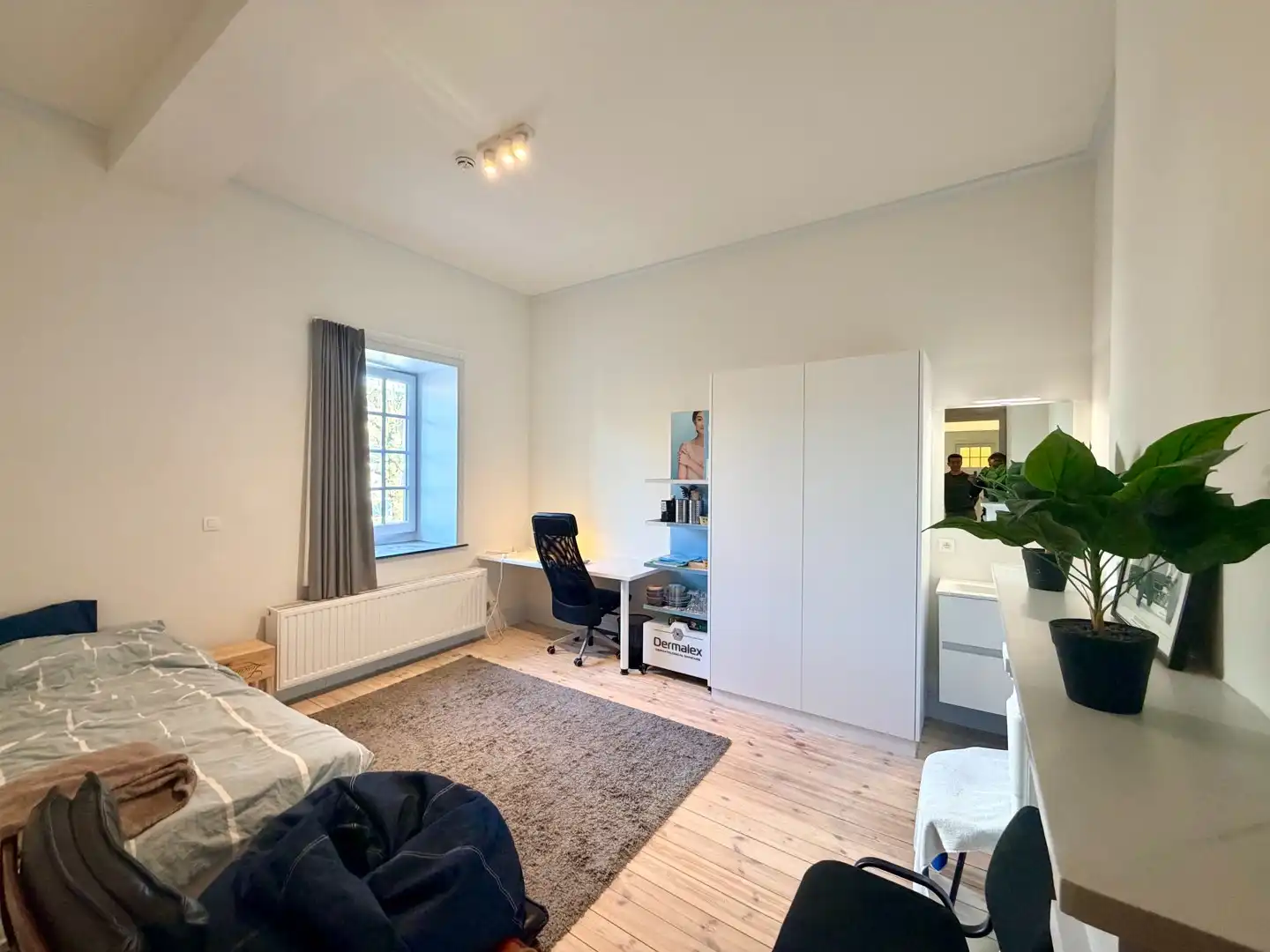 Residentie: 'T Onzent. foto {{pictureIndex}}
