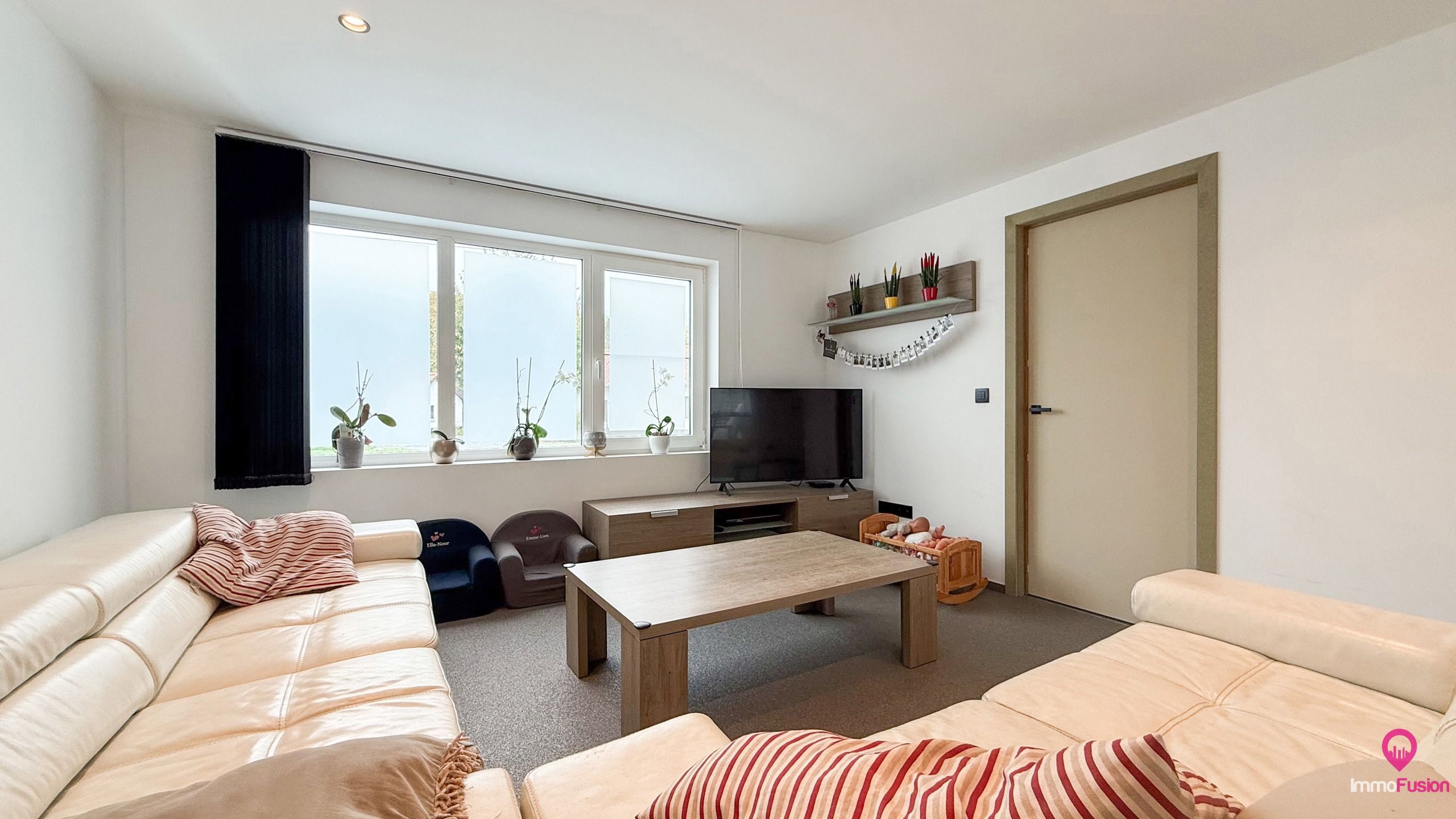 Gerenoveerde woning met veel ruimte en 6 slaapkamers! foto 5