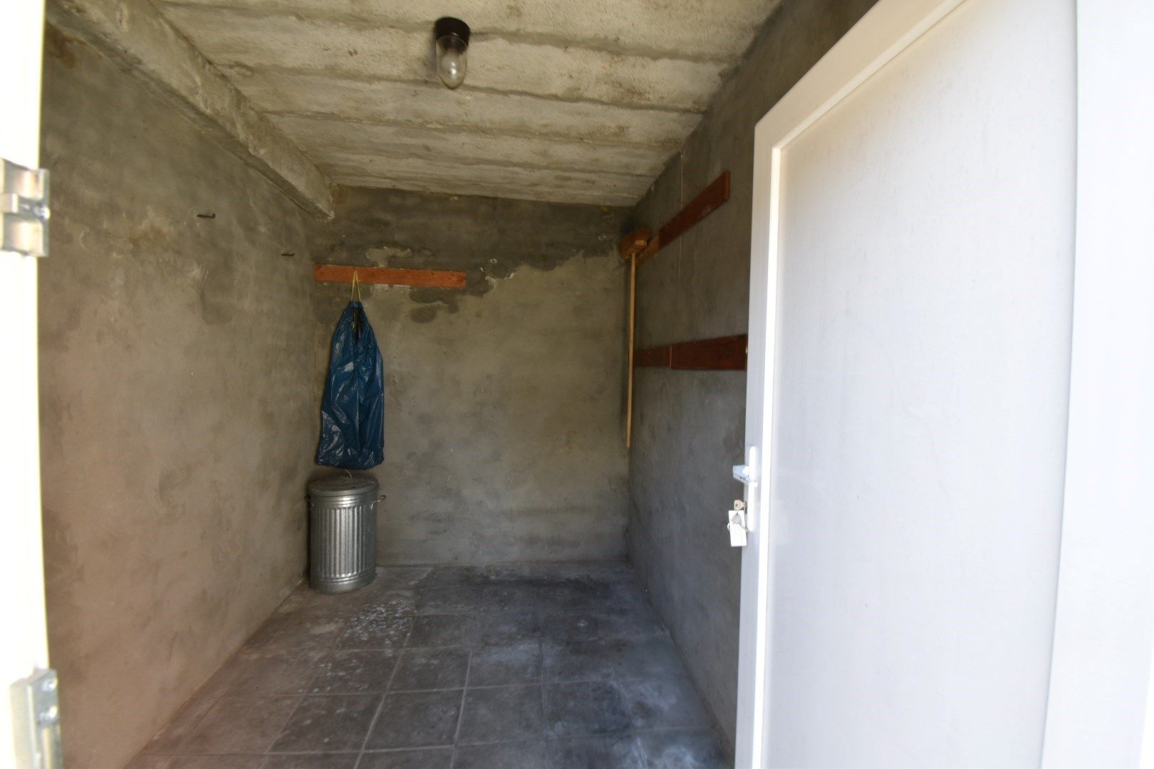 Instapklaar en charmant 2 slaapkamer appartement foto 17