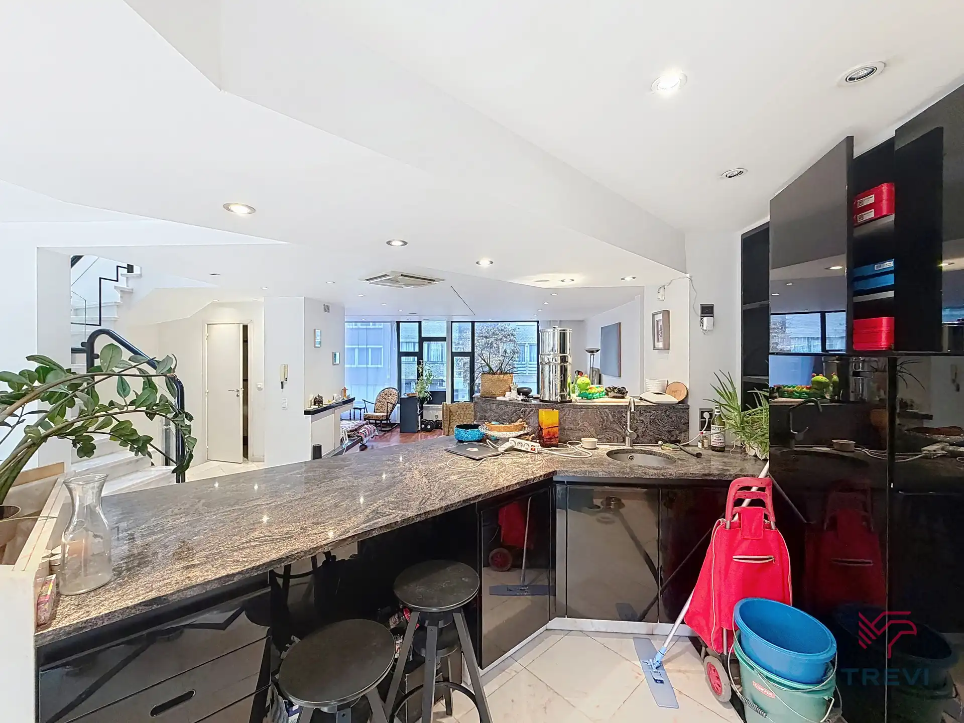 Huis met 4 slaapkamers en tuin  foto 5