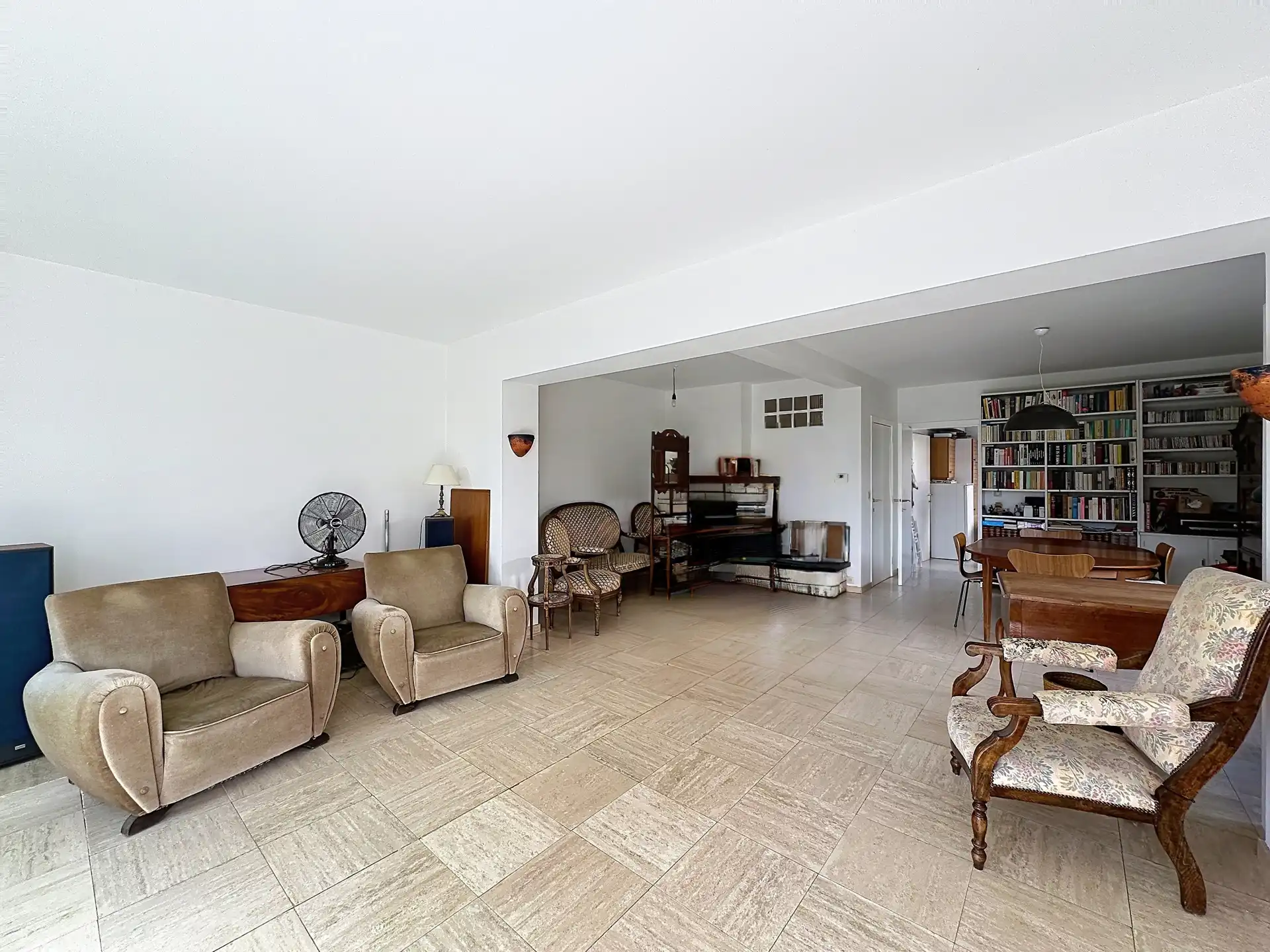 Aangename gezinswoning in rustige omgeving, nabij Tram 39 foto 5