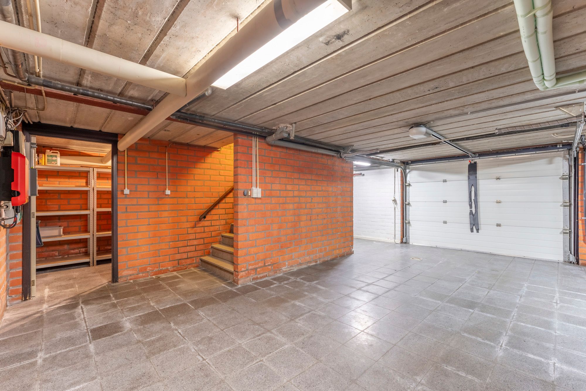 Ruime woning met kantoorruimte + extra bouwgrond op prachtige ligging te Eksel foto 22