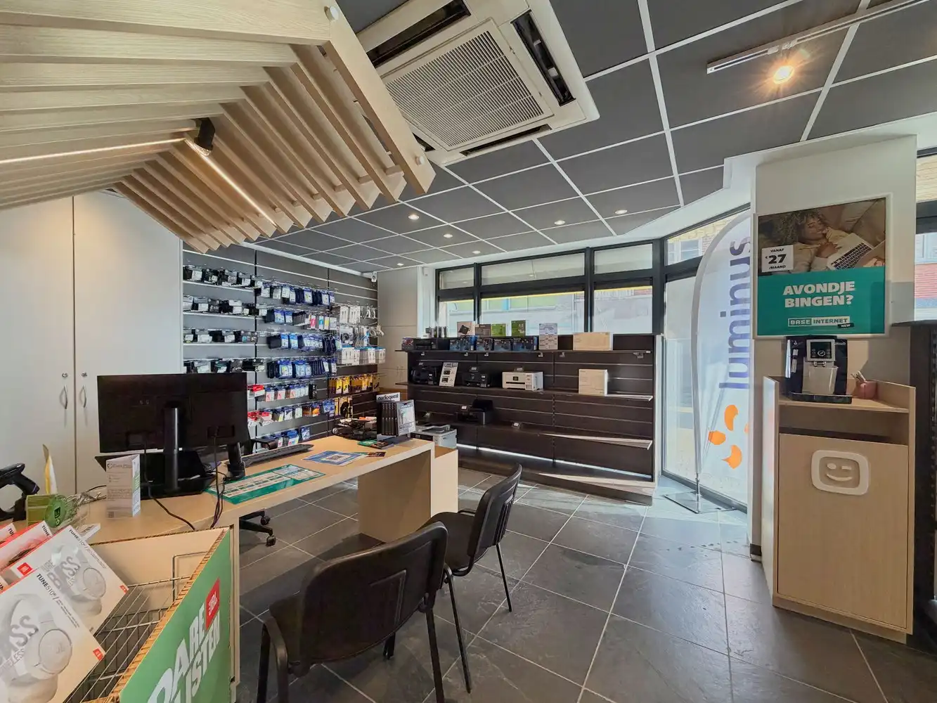 Handelspand met opp. van 131m² op toplocatie! foto 6