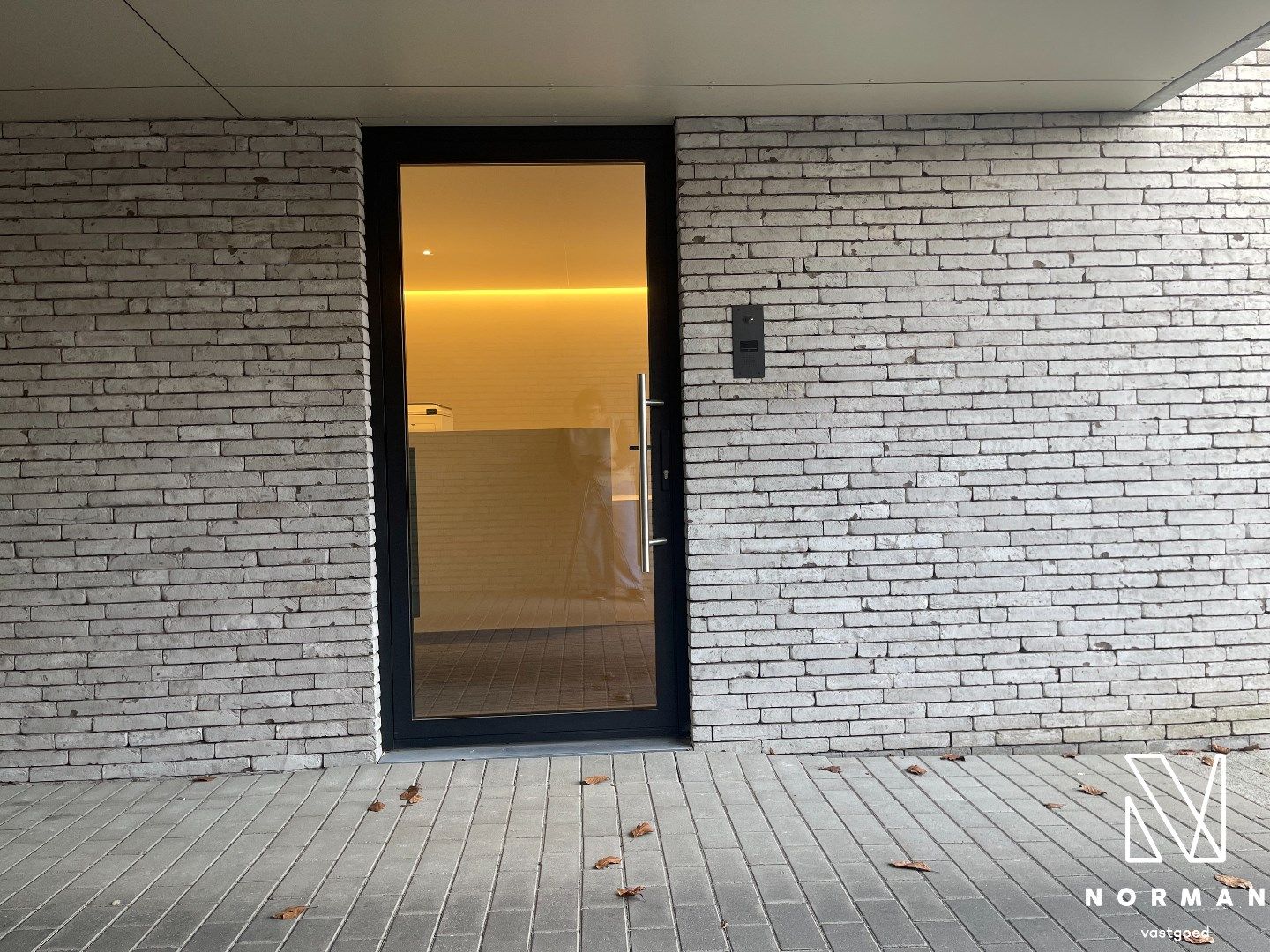 Te huur: Modern en volledig ingericht kantoor – 233 m² in Kuurne foto 11