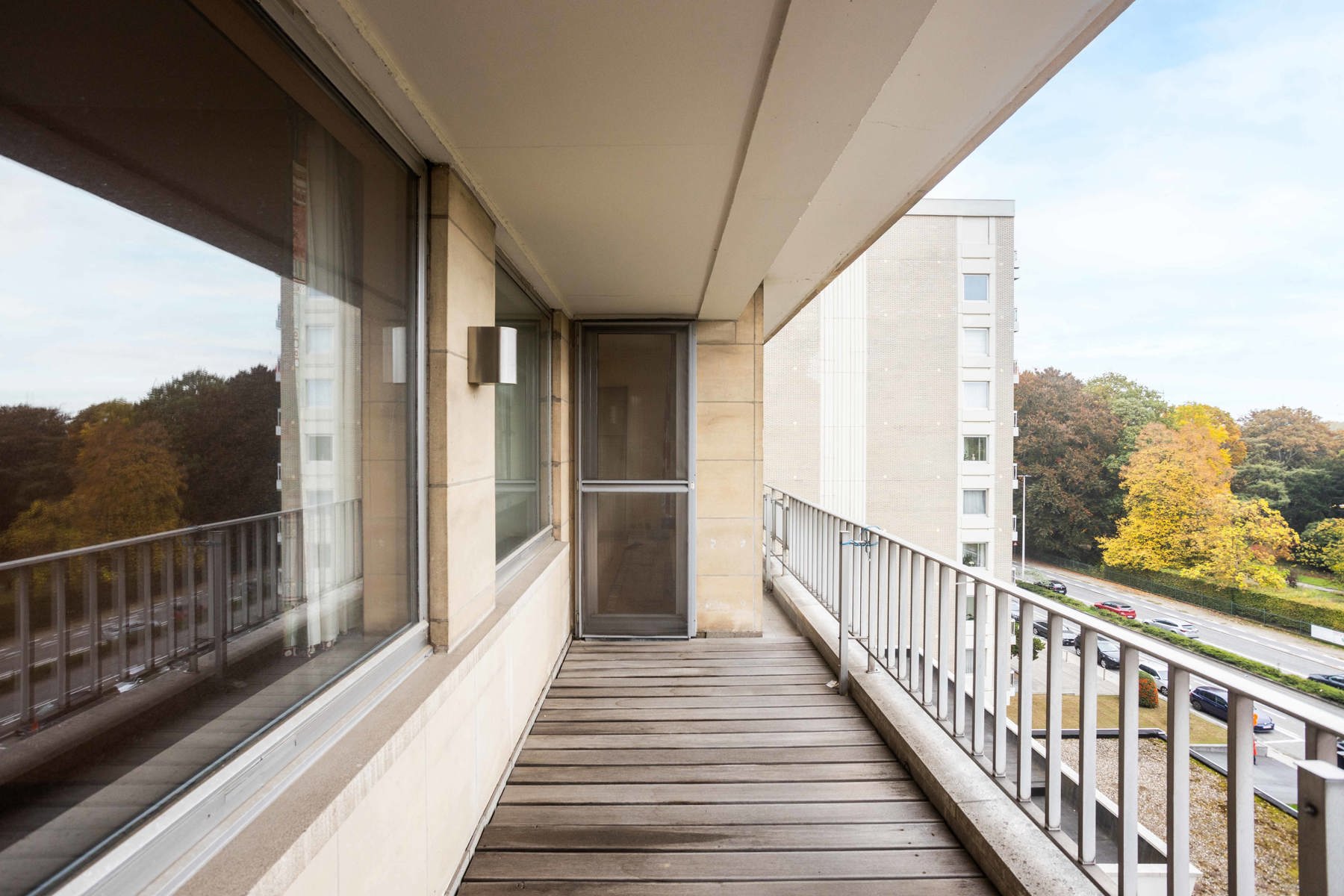 Exclusief ruim app. met mooi parkzicht, terrassen en garage foto 21