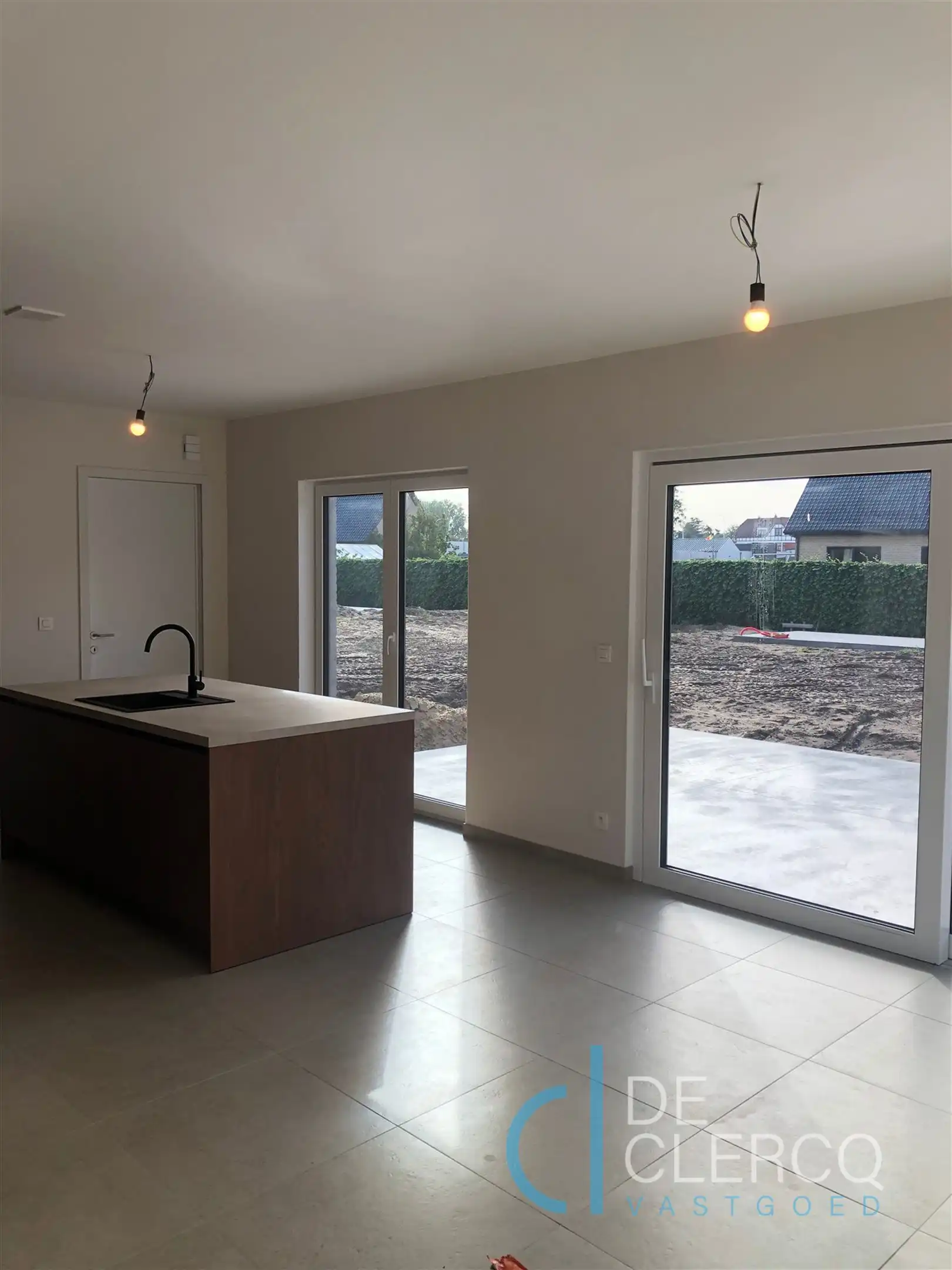 Prachtige nieuwbouw woning TE HUUR nabij centrum Lochristi foto 3