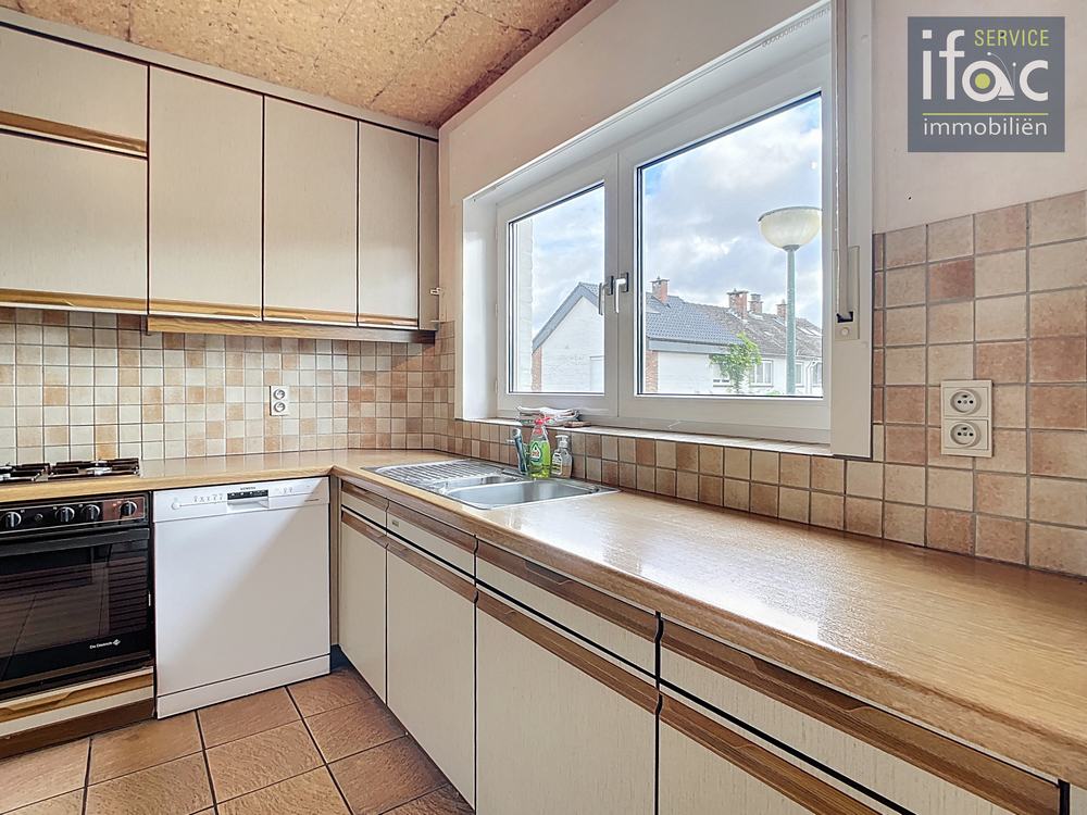 Rijhuis te koop foto 16