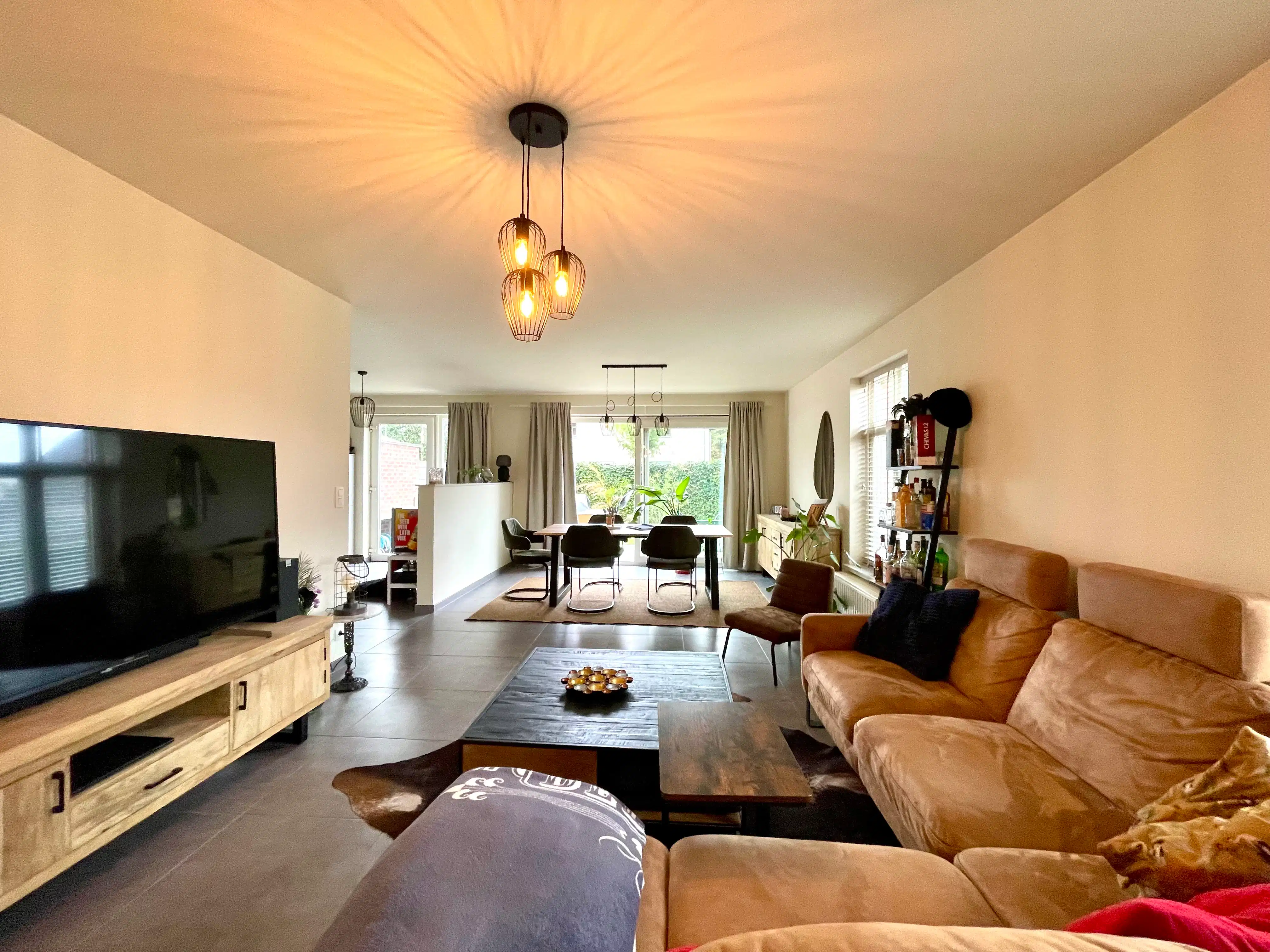 Instapklare woning met 3 slaapkamers, garage en tuin foto 8