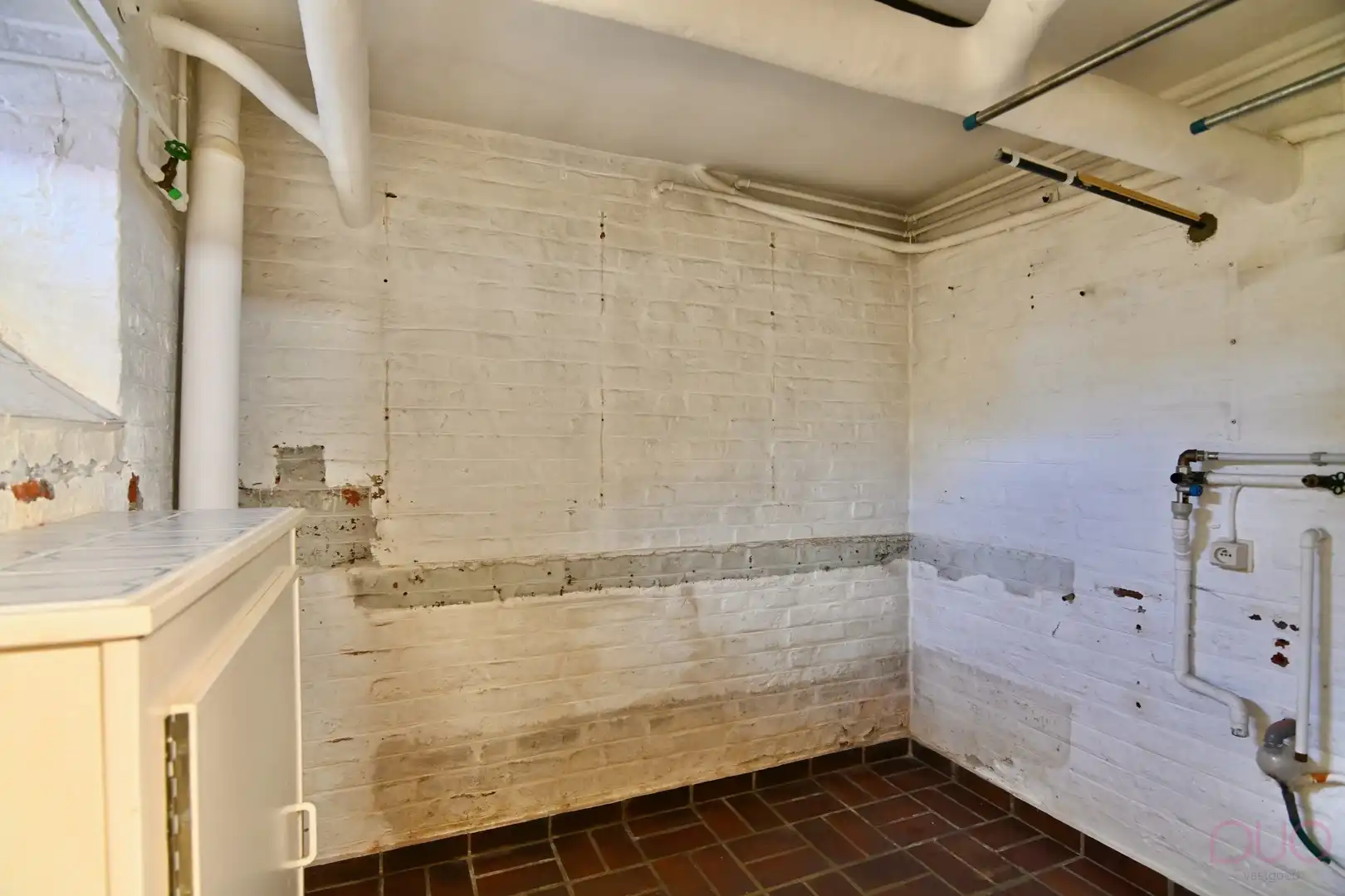 Ruime licht op te frissen woning nabij het centrum van Tienen met 3 slaapkamers op een perceel van 6a 40ca foto 16