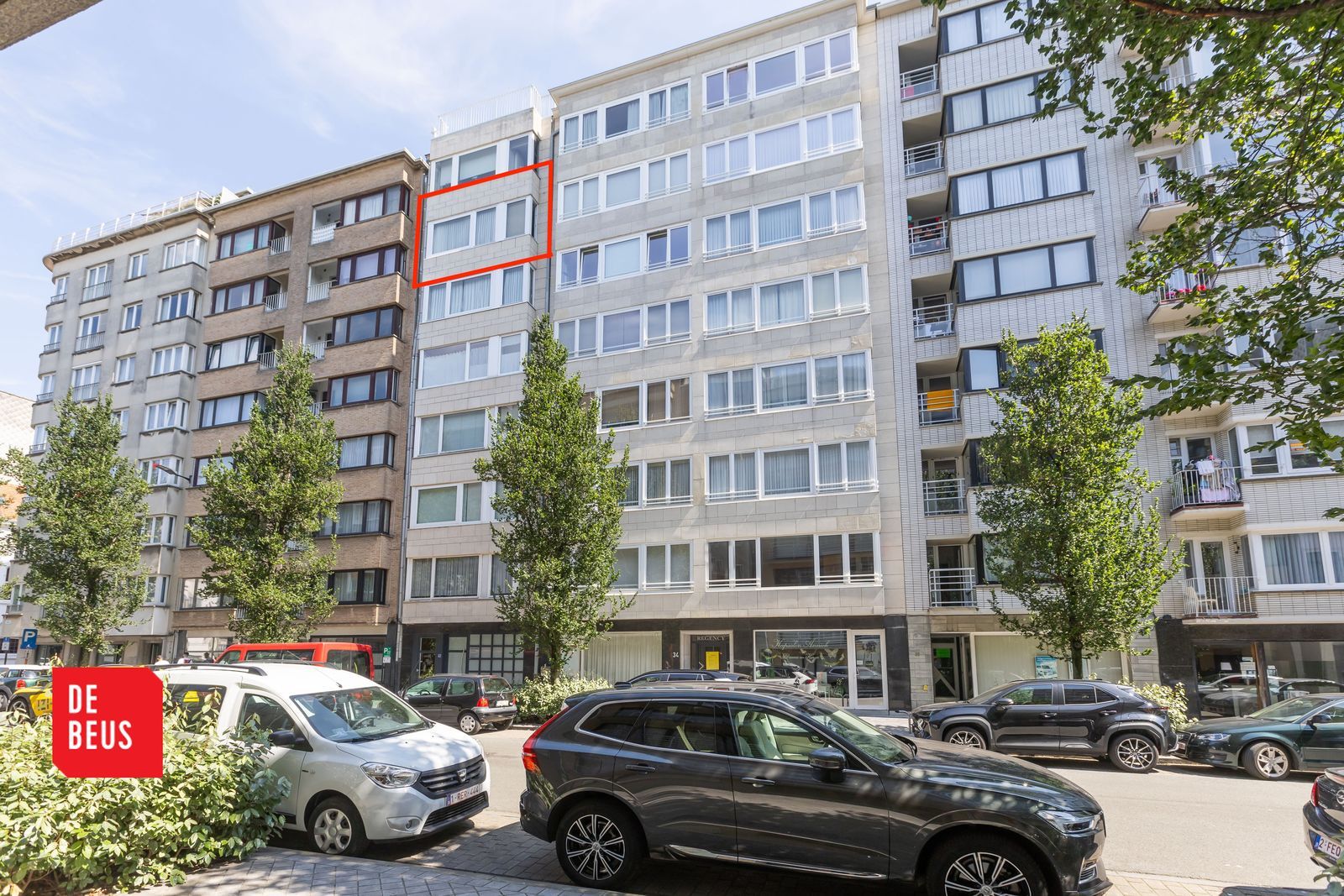 Lichtrijk appartement met 2 slpk op fantastische ligging foto {{pictureIndex}}