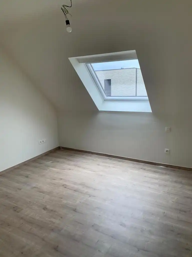 Energiezuinig nieuwbouwwoning met tuin en garage foto 4