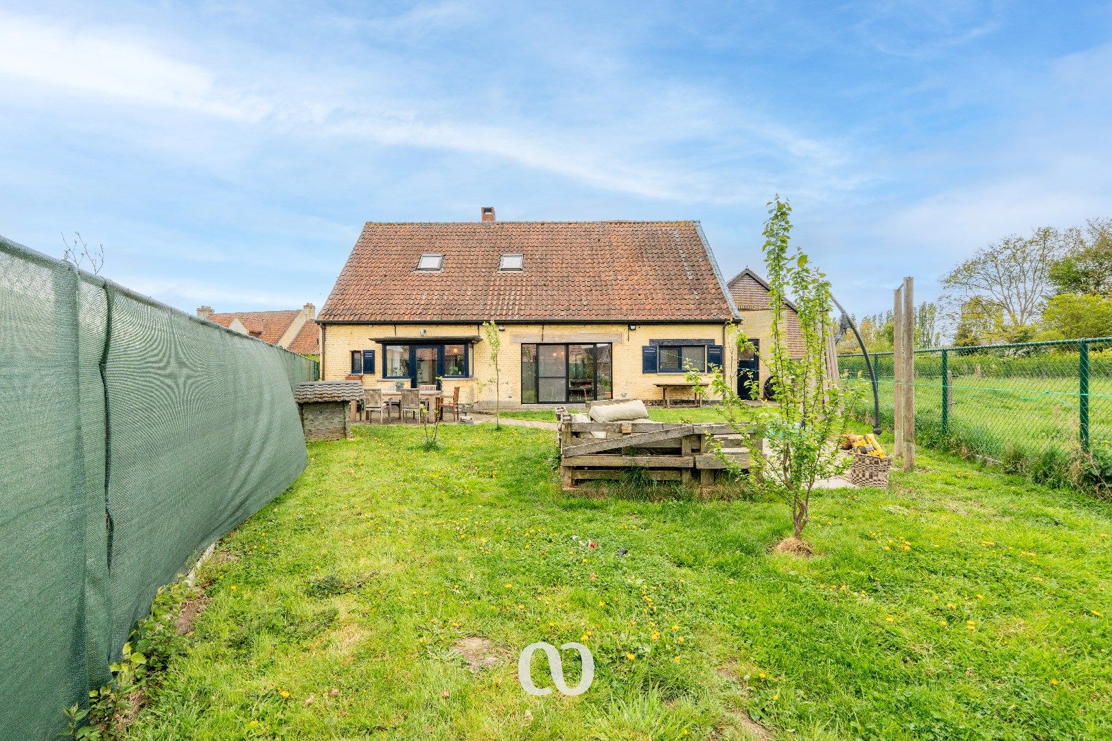 Prachtig gelegen woning in het centrum van Mullem foto 22