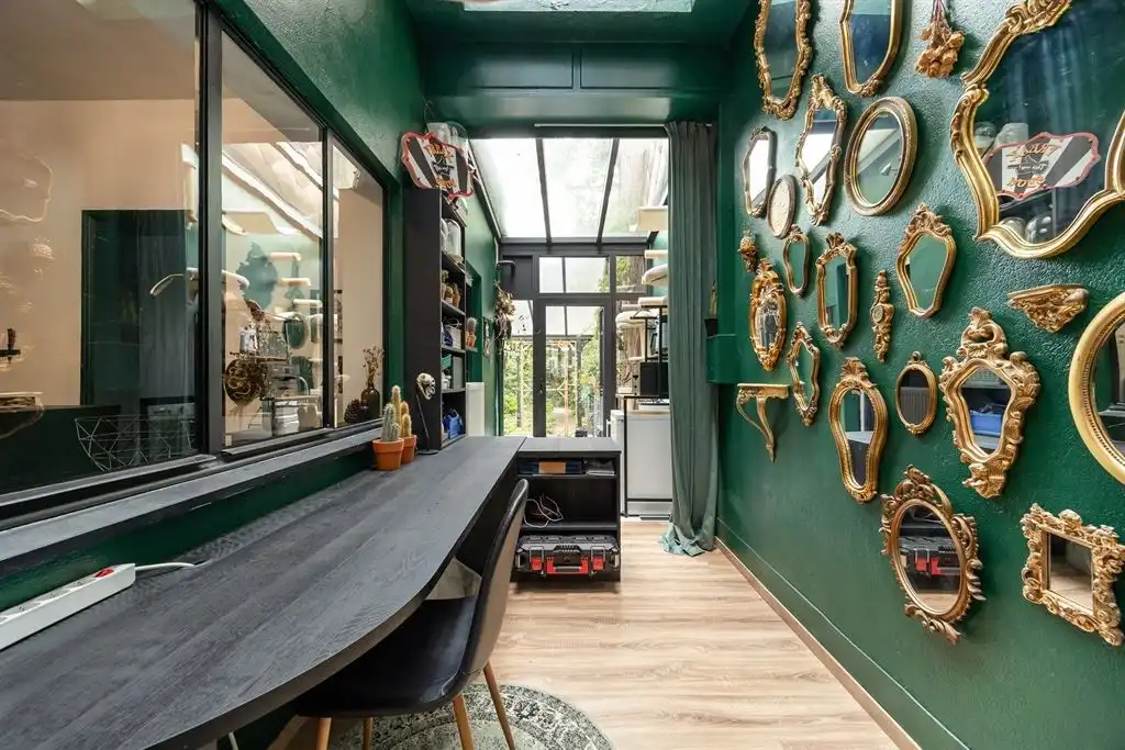 Stijlvol gerenoveerde woning met authentieke charme, zonnige tuin en toplocatie foto 12