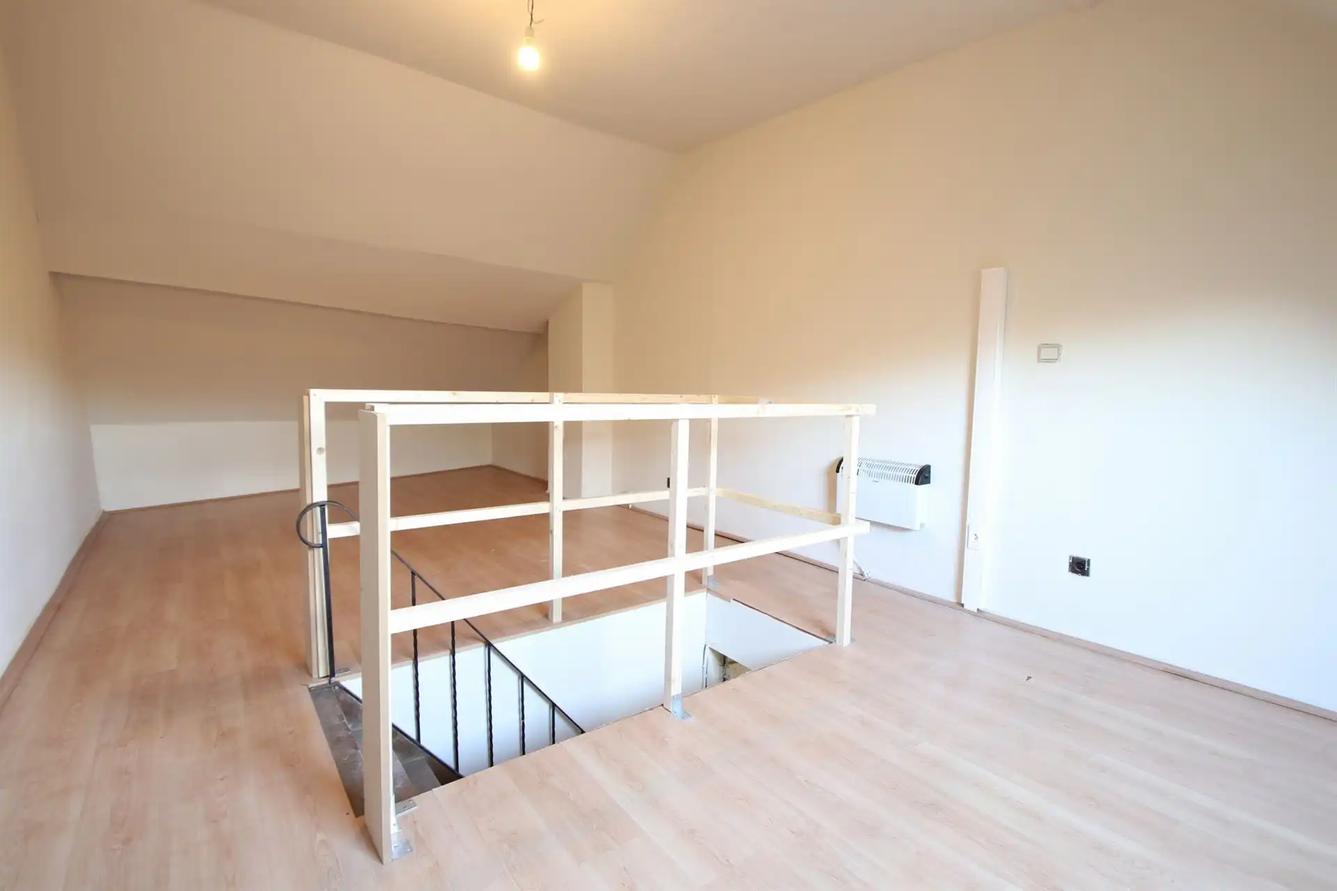 Uitstekend gelegen woning met 3 slaapkamers foto 27
