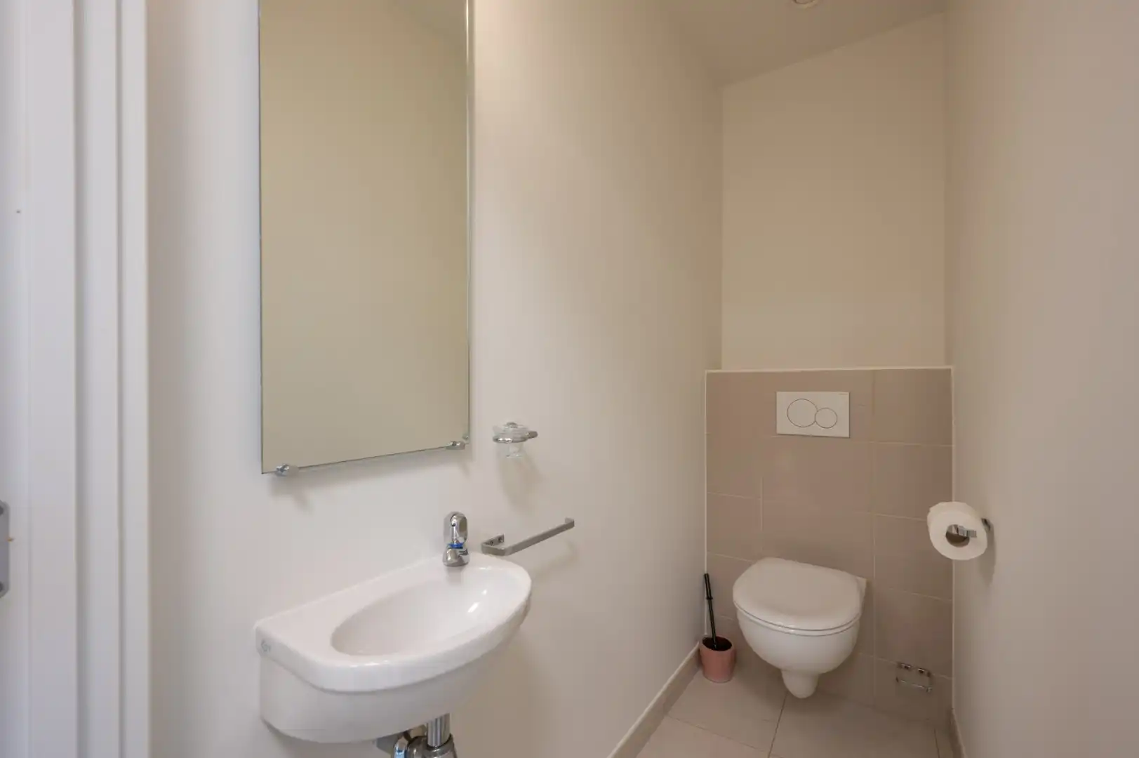 Stijlvol appartement met 2 slaapkamers en autostandplaats  foto 20