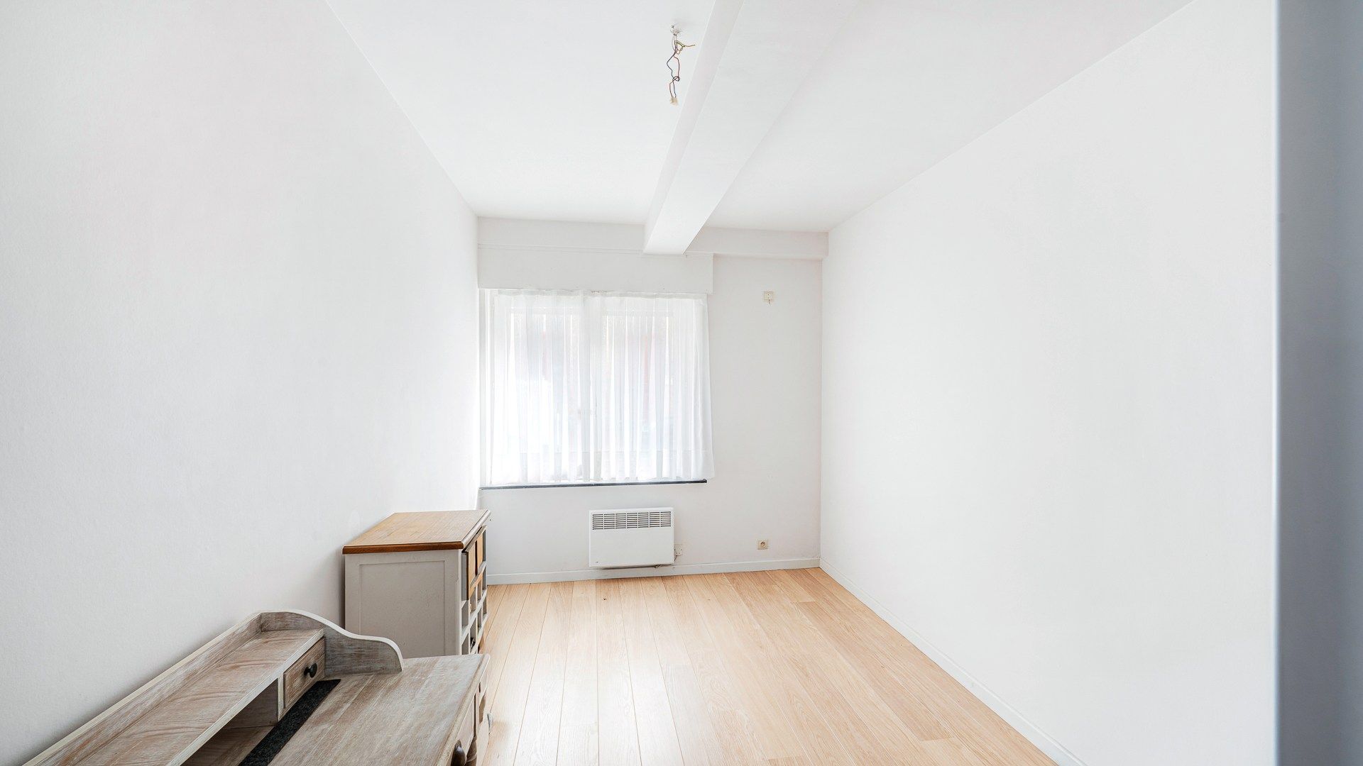 Verzorgd 2-kamer appartement in hartje Heist foto 7