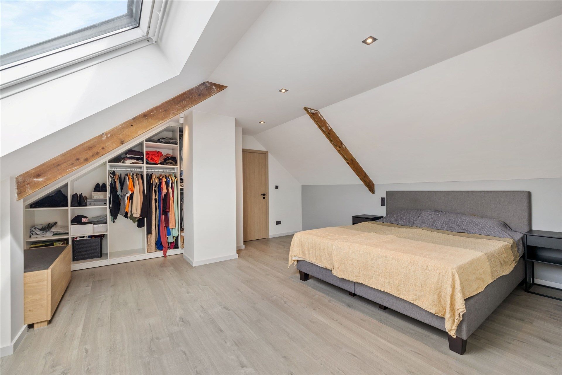 Instapklare gezinswoning met 3 slaapkamers in Sint-Gillis-Waas foto 25
