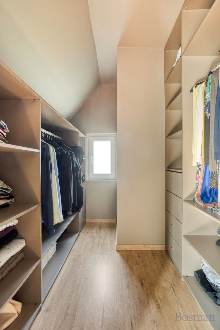Lichtrijke energiezuinige woning te koop in Paal foto 11