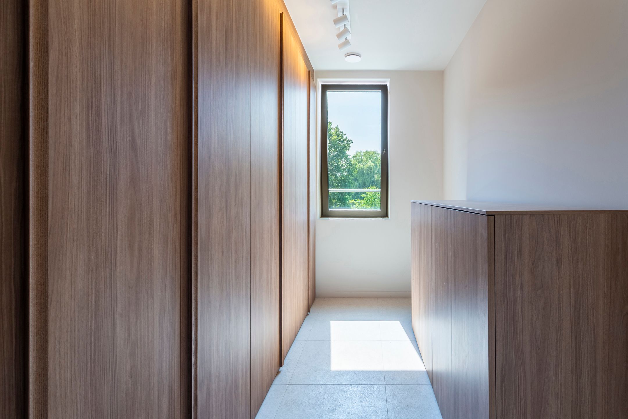 luxueuze nieuwbouwvilla met 3 slpks, garage en riante tuin foto 20