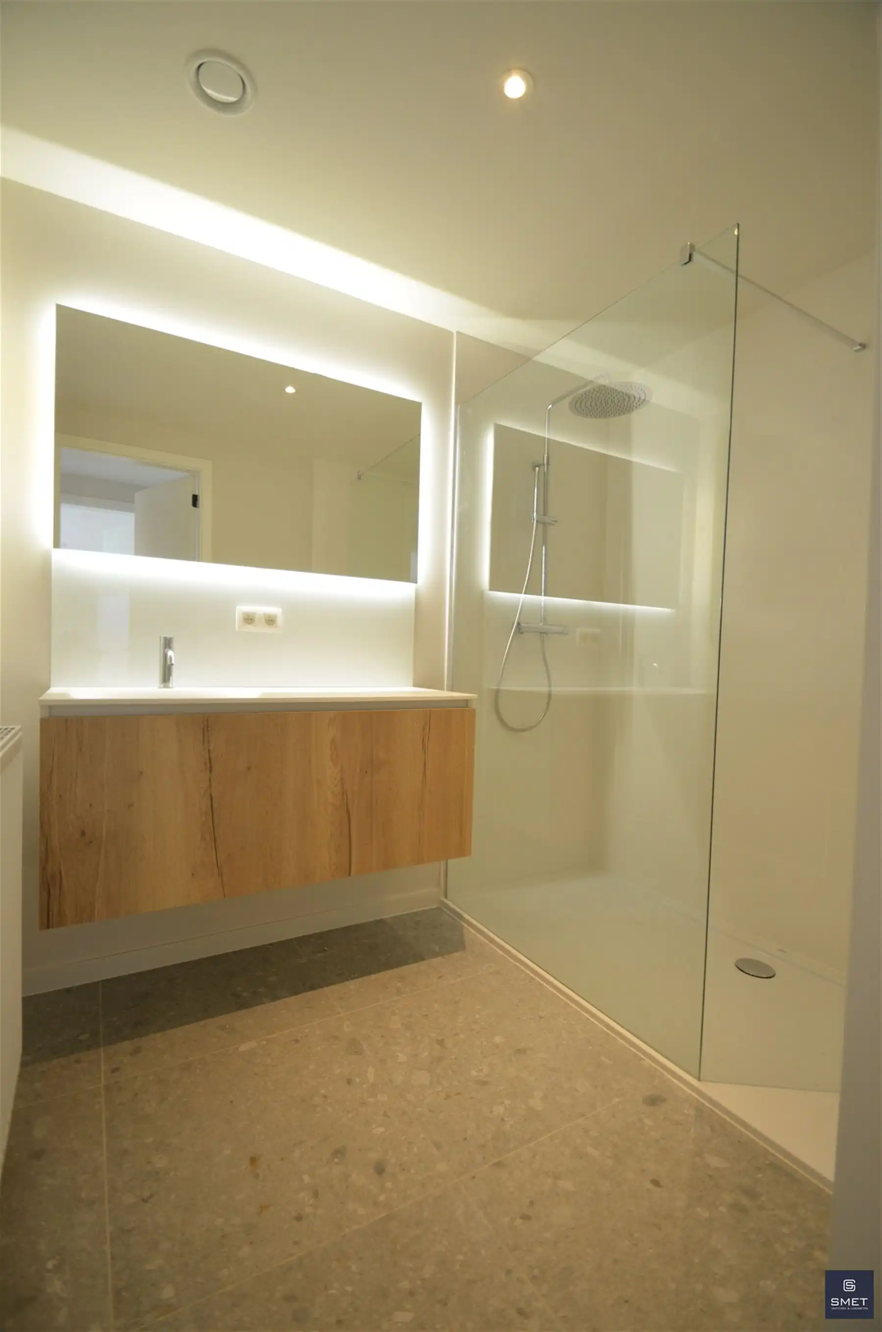 RECENT APPT MET 1 SLPK OP TOPLOCATIE foto 15