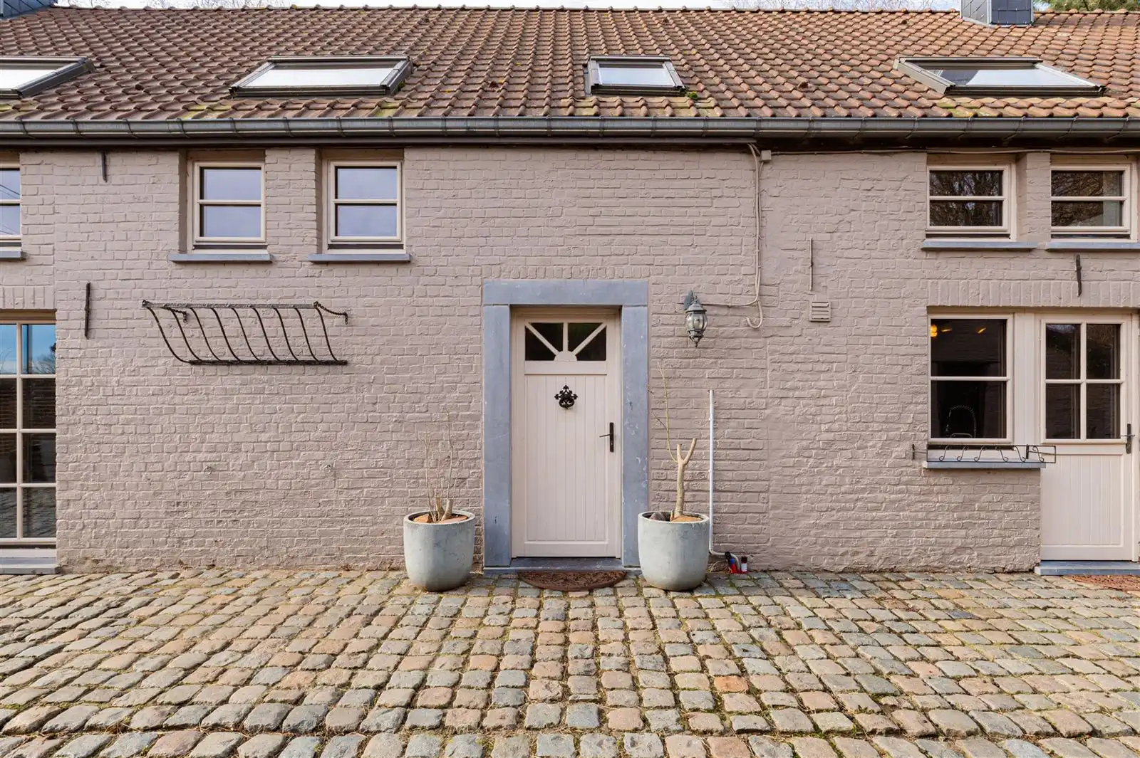 Fermette met bijgebouw, tuin en weide op 26are90 foto 2