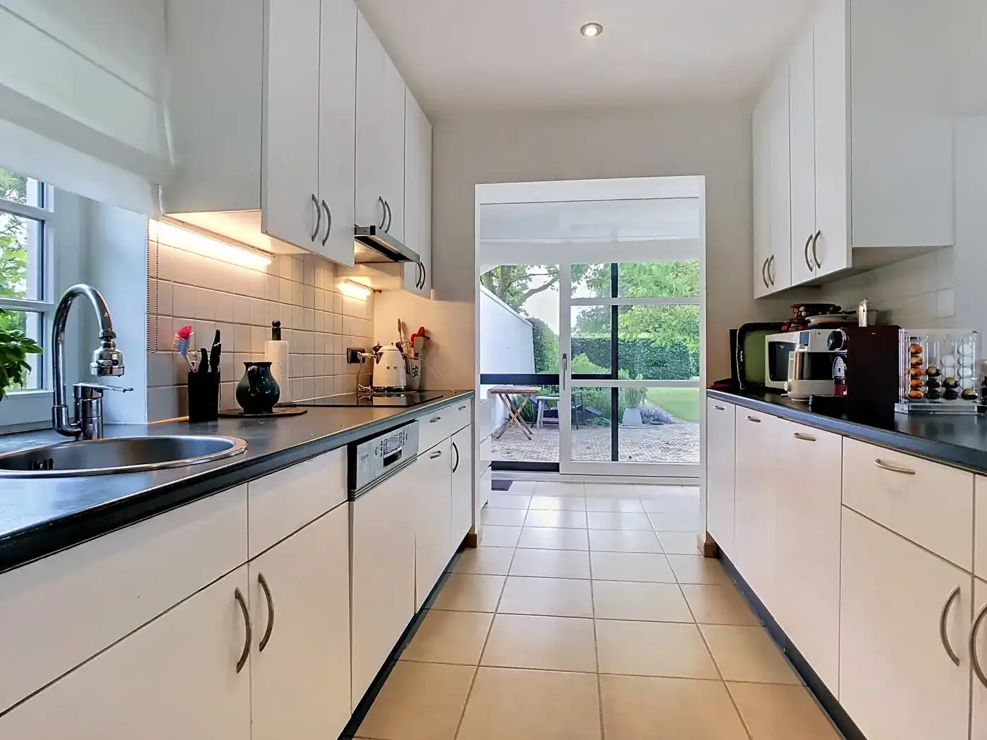 Prachtige alleenstaande villa met adembenemende open zichten. foto 19
